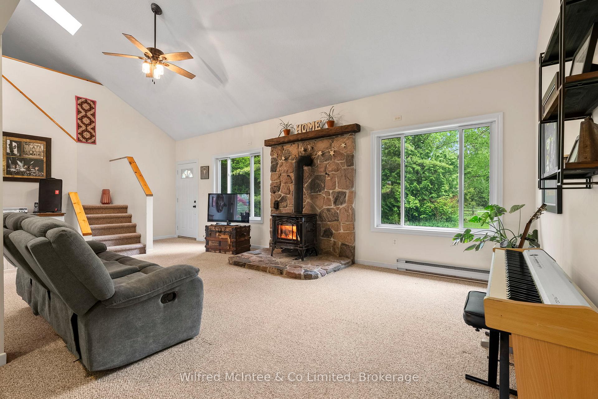 Photo 7 of 1716 Concession 10, Kincardine — HOMEH