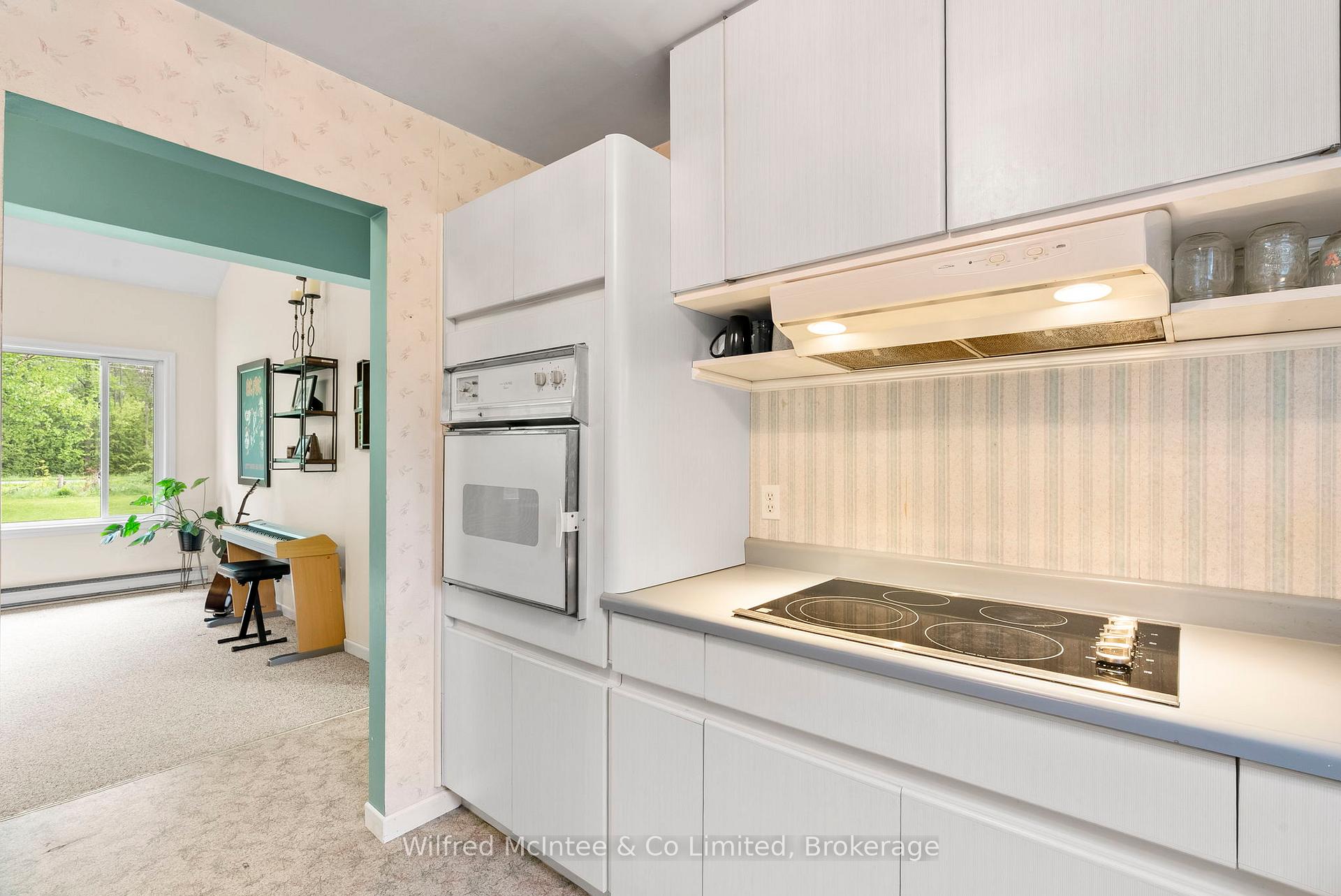 Photo 12 of 1716 Concession 10, Kincardine — HOMEH