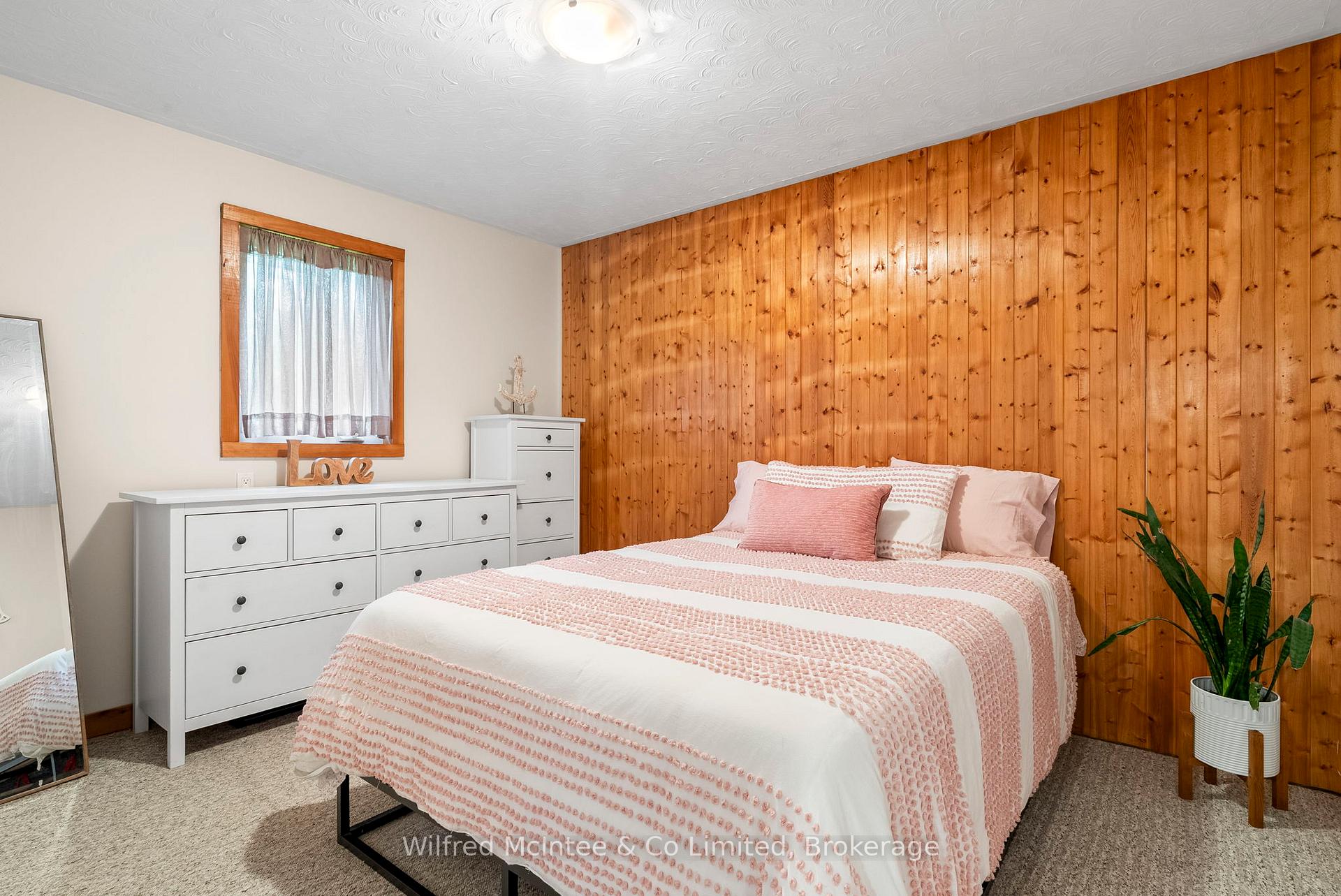 Photo 25 of 1716 Concession 10, Kincardine — HOMEH
