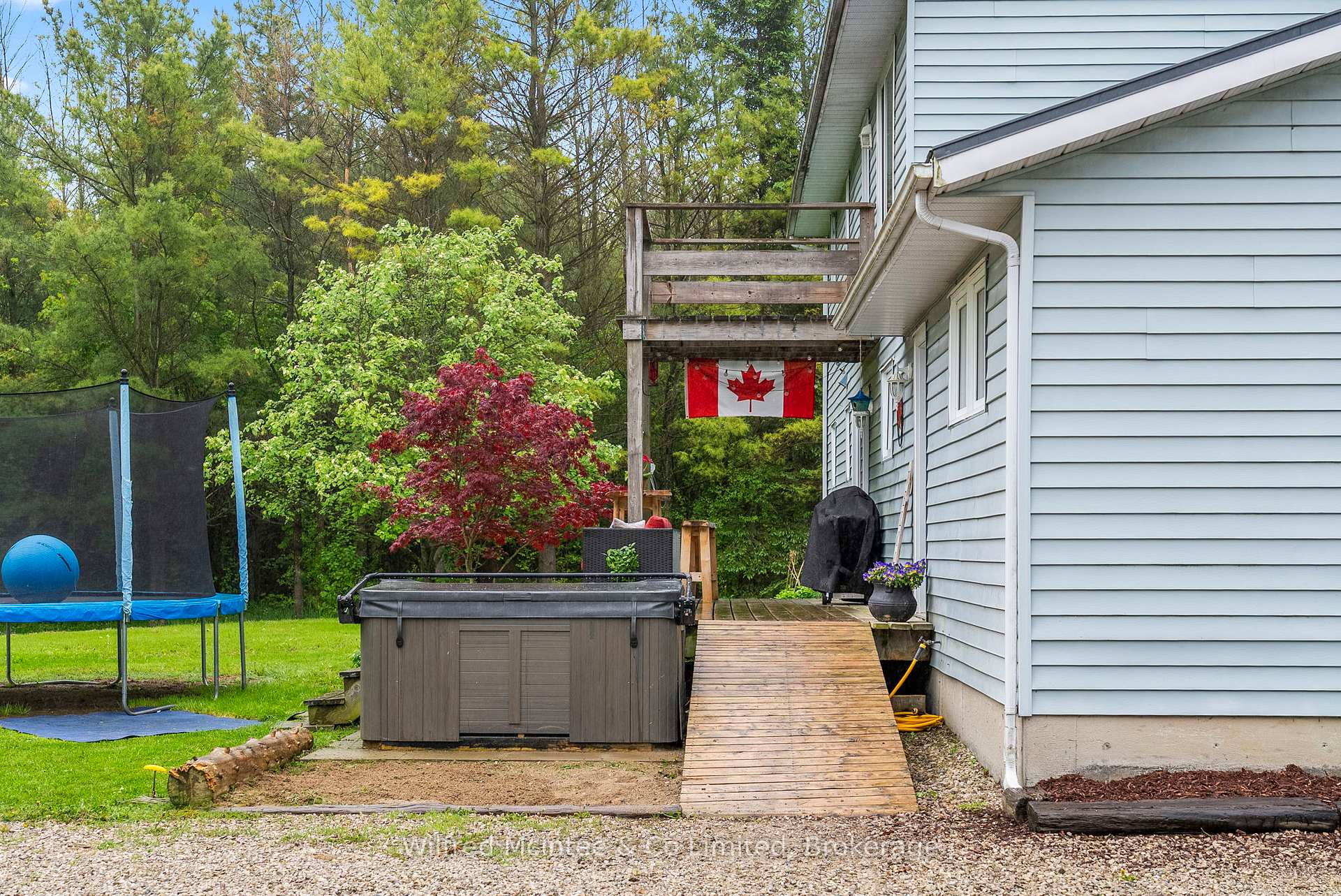 Photo 41 of 1716 Concession 10, Kincardine — HOMEH