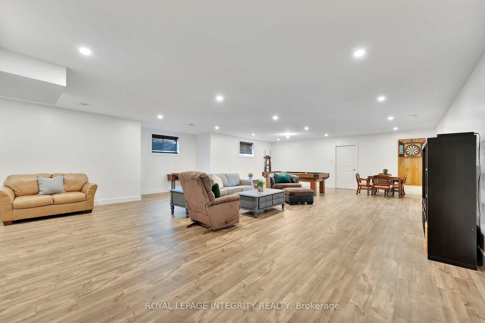 Photo 24 of 2198 Maple Forest Drive, Ottawa, North Gower — HOMEH