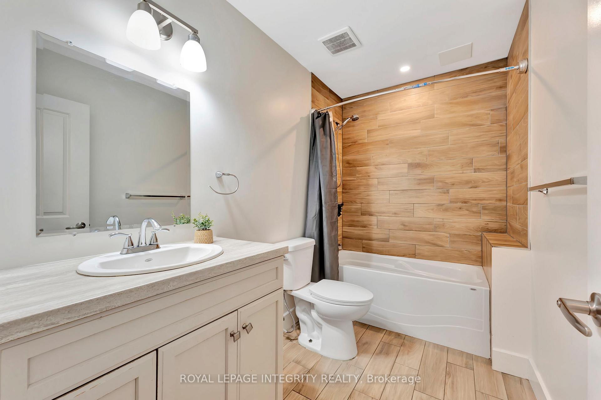 Photo 31 of 2198 Maple Forest Drive, Ottawa, North Gower — HOMEH