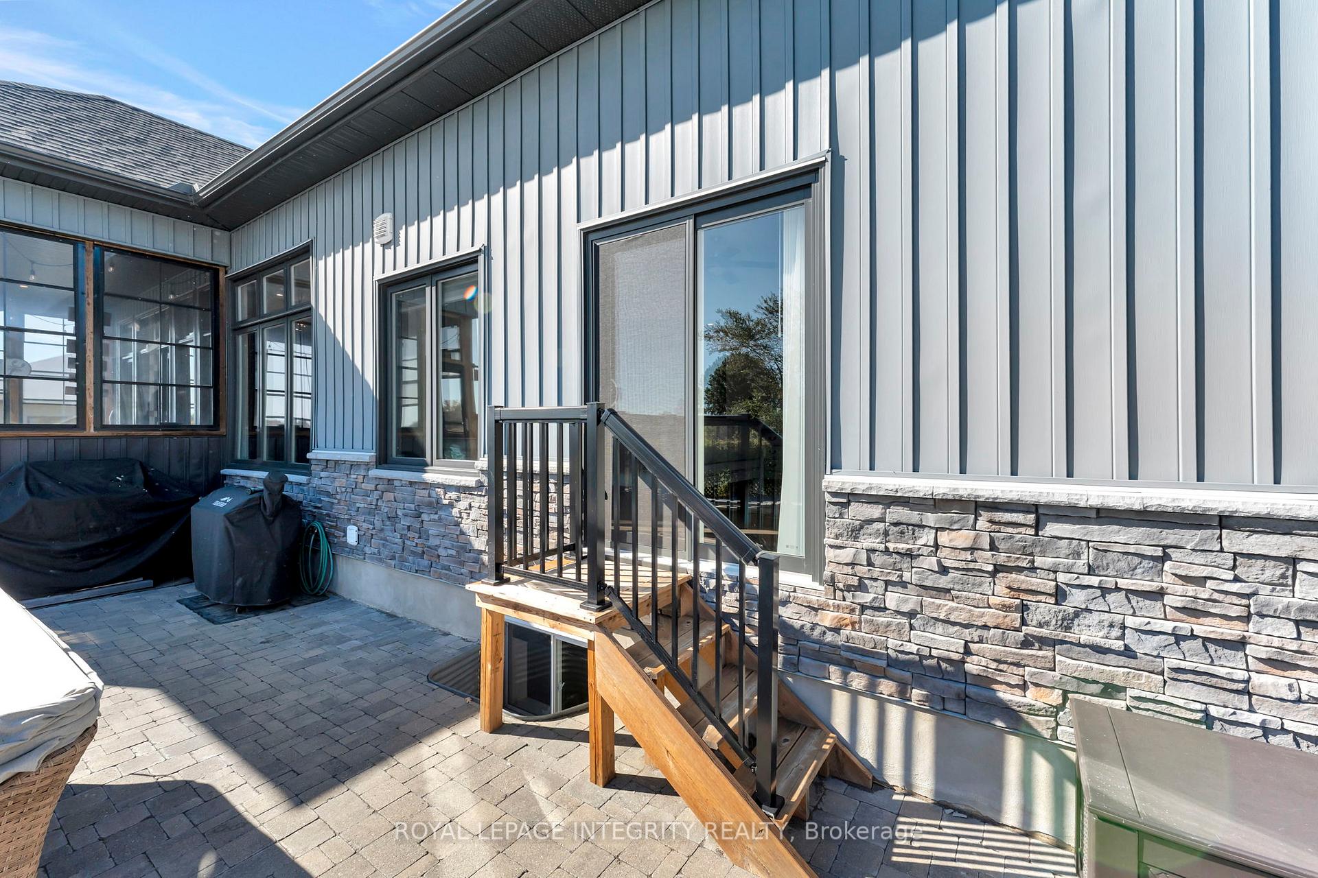 Photo 39 of 2198 Maple Forest Drive, Ottawa, North Gower — HOMEH