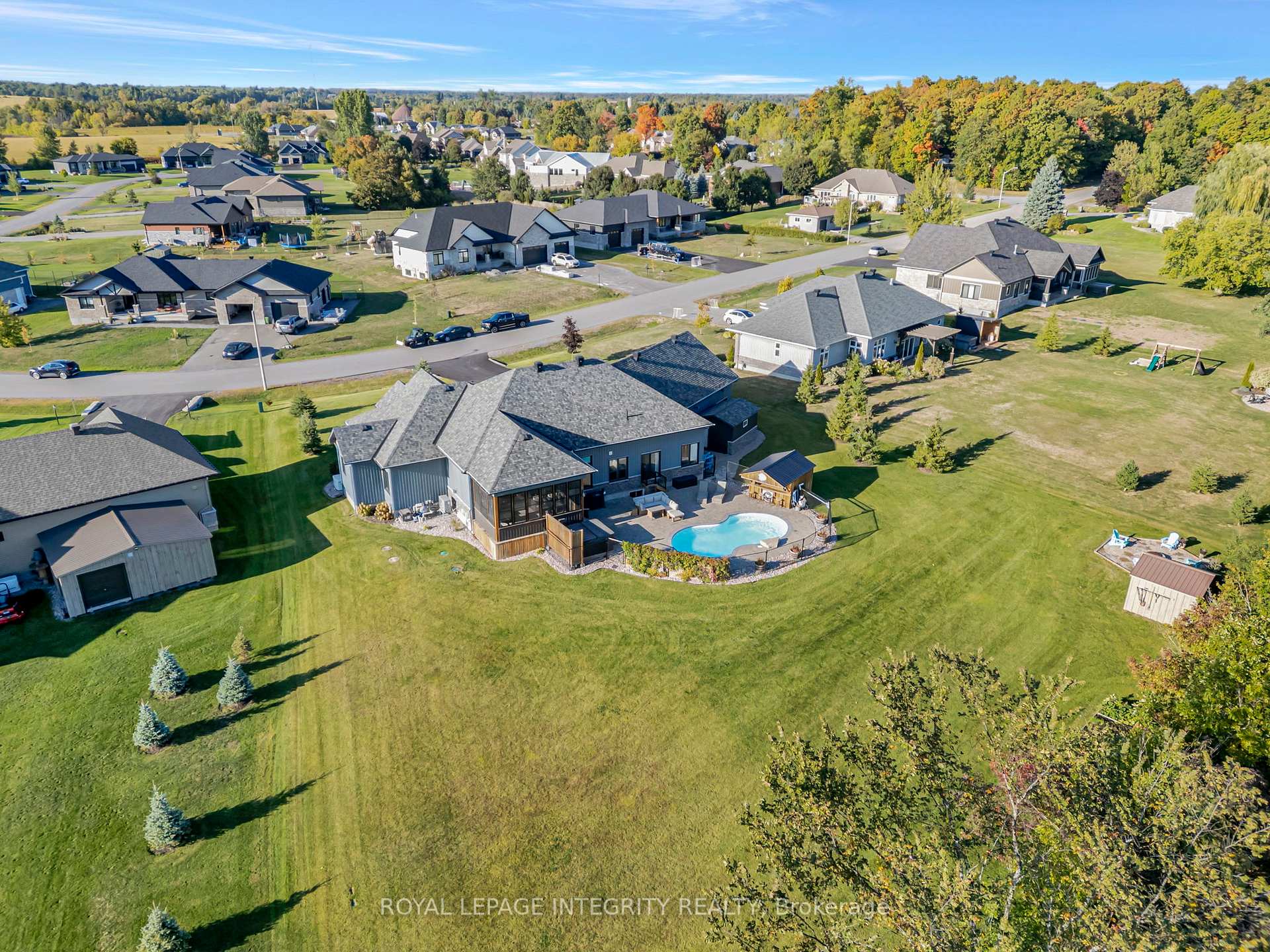 Photo 46 of 2198 Maple Forest Drive, Ottawa, North Gower — HOMEH