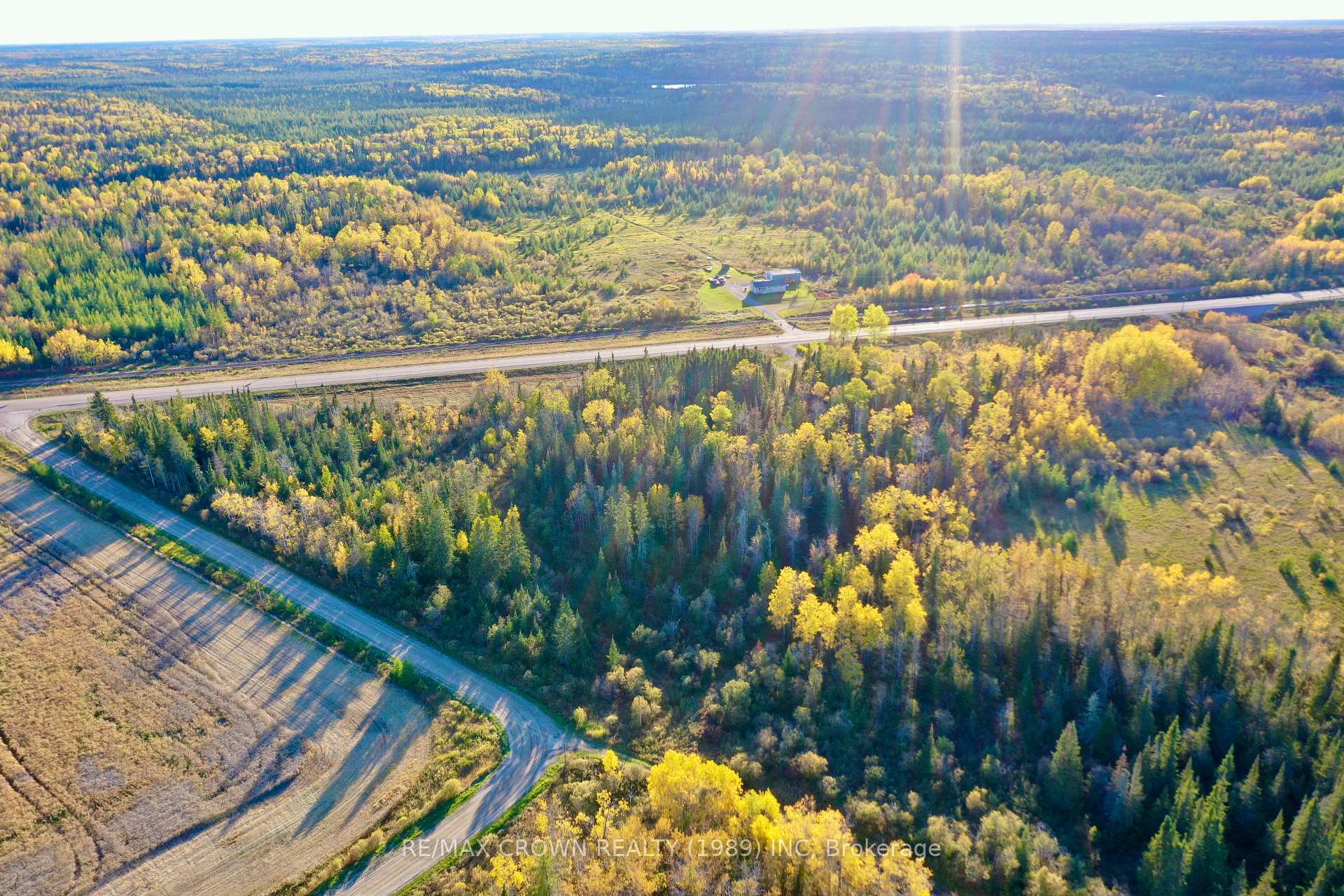 Photo 8 of 392 Highway 11, Kapuskasing — HOMEH