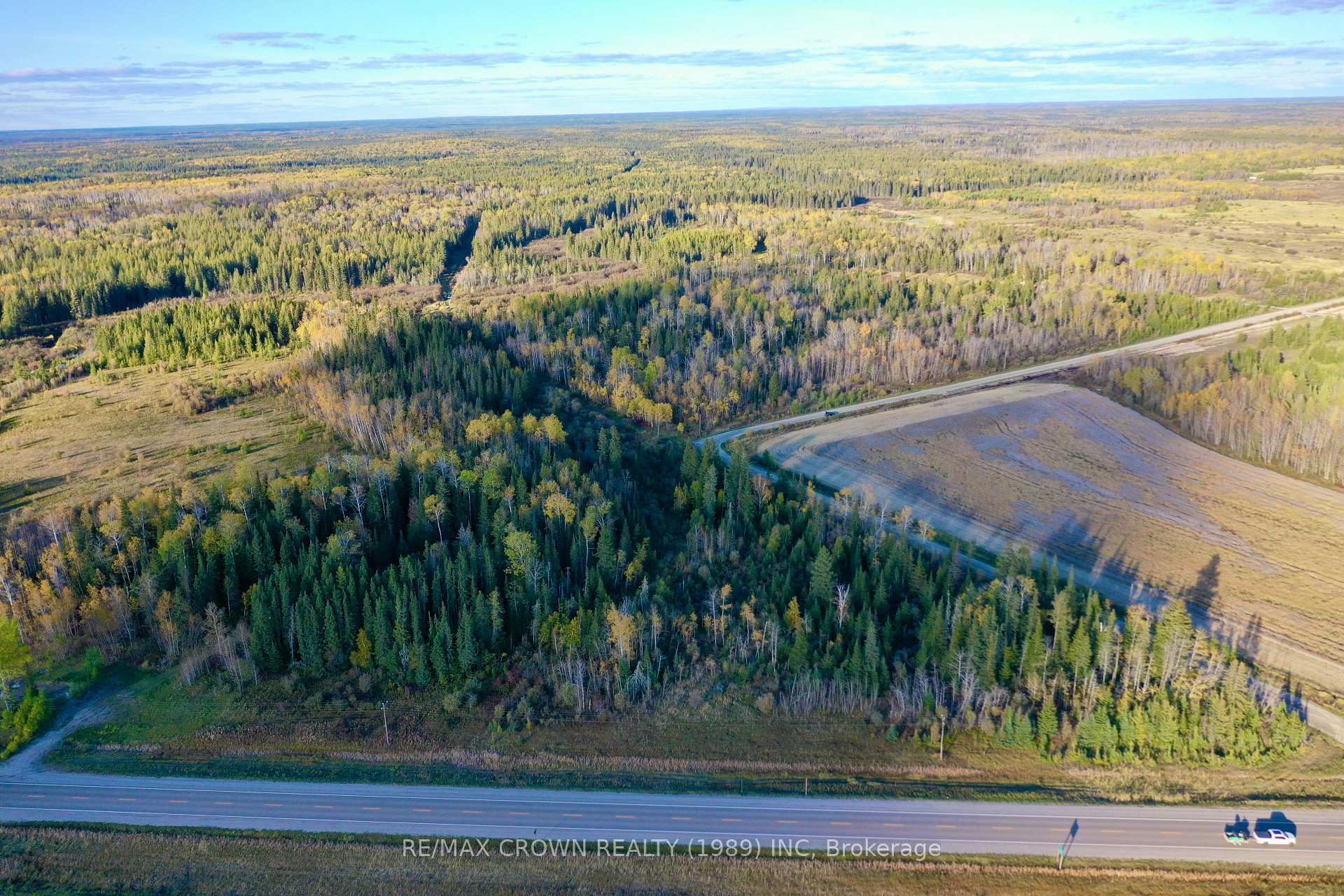 Photo 12 of 392 Highway 11, Kapuskasing — HOMEH