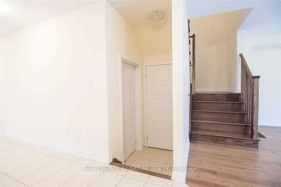 Photo 16 of 76 Scarletwood Street, Hamilton, Stoney Creek — HOMEH