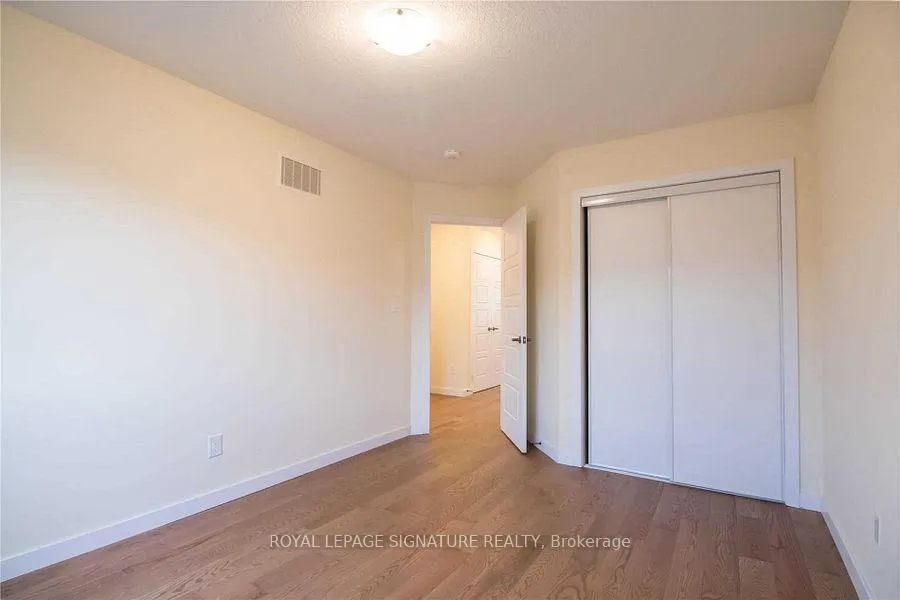 Photo 24 of 76 Scarletwood Street, Hamilton, Stoney Creek — HOMEH