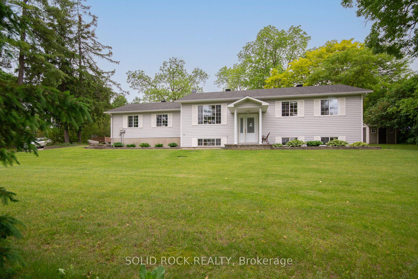 Photo 1 of 6 Robbins Lane, McNab/Braeside, Mcnab/Braeside Twps — HOMEH