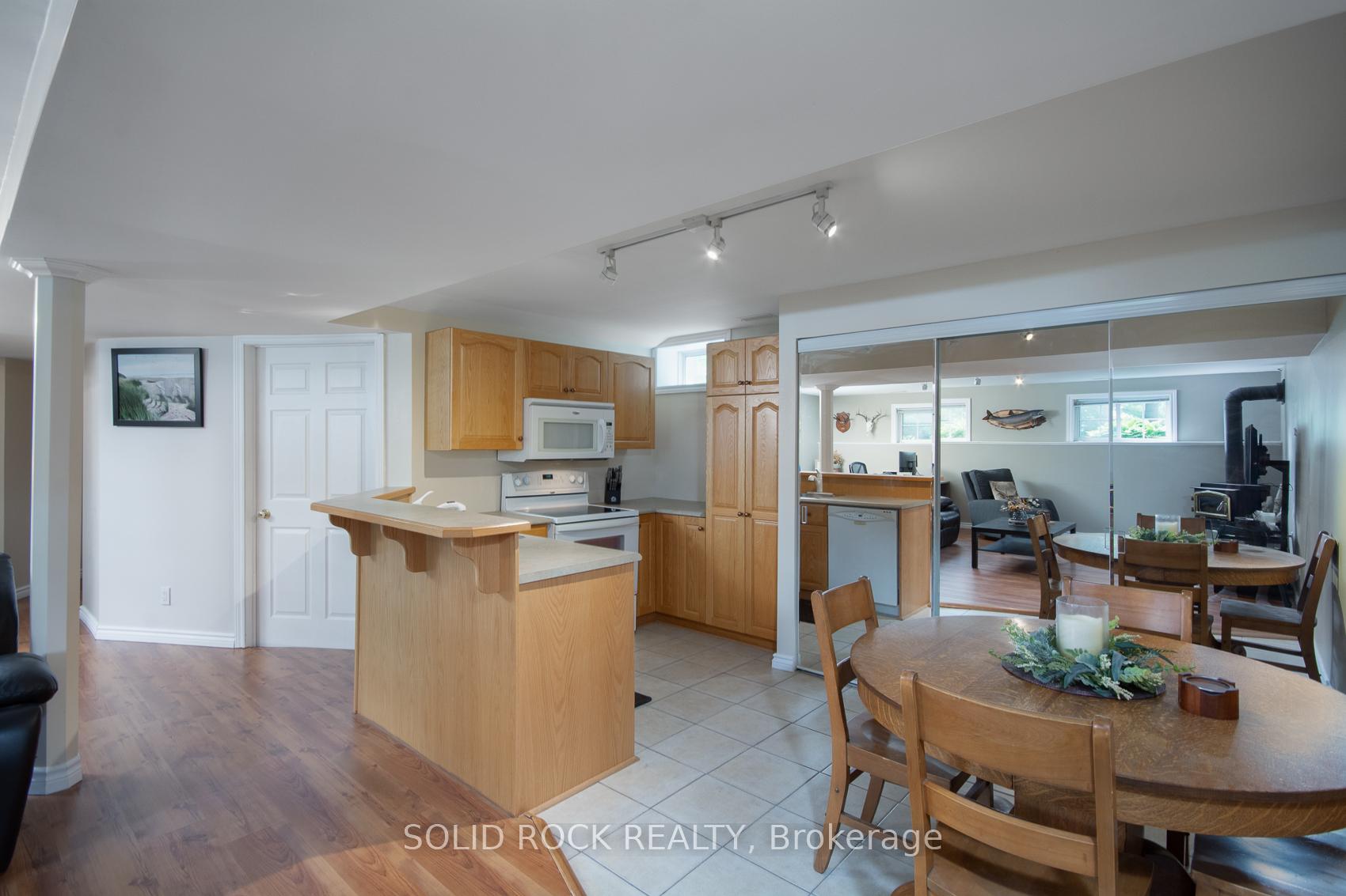 Photo 27 of 6 Robbins Lane, McNab/Braeside, Mcnab/Braeside Twps — HOMEH