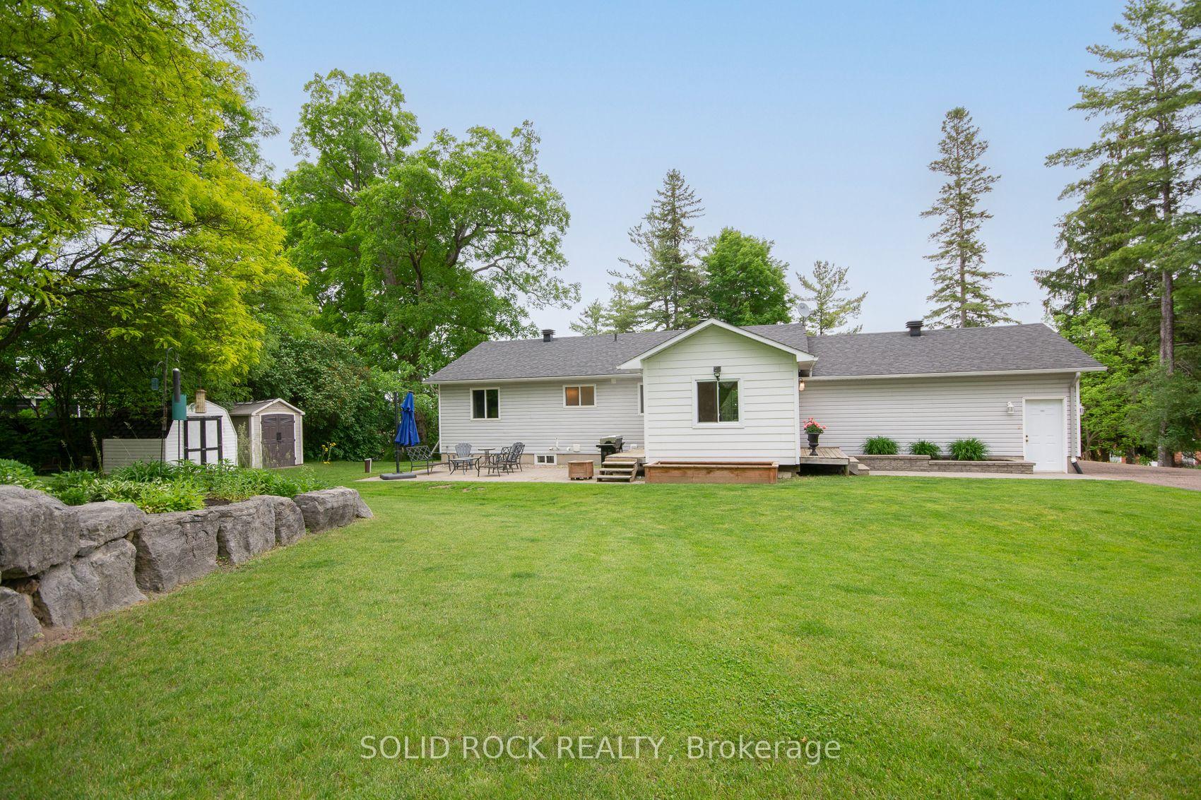 Photo 37 of 6 Robbins Lane, McNab/Braeside, Mcnab/Braeside Twps — HOMEH