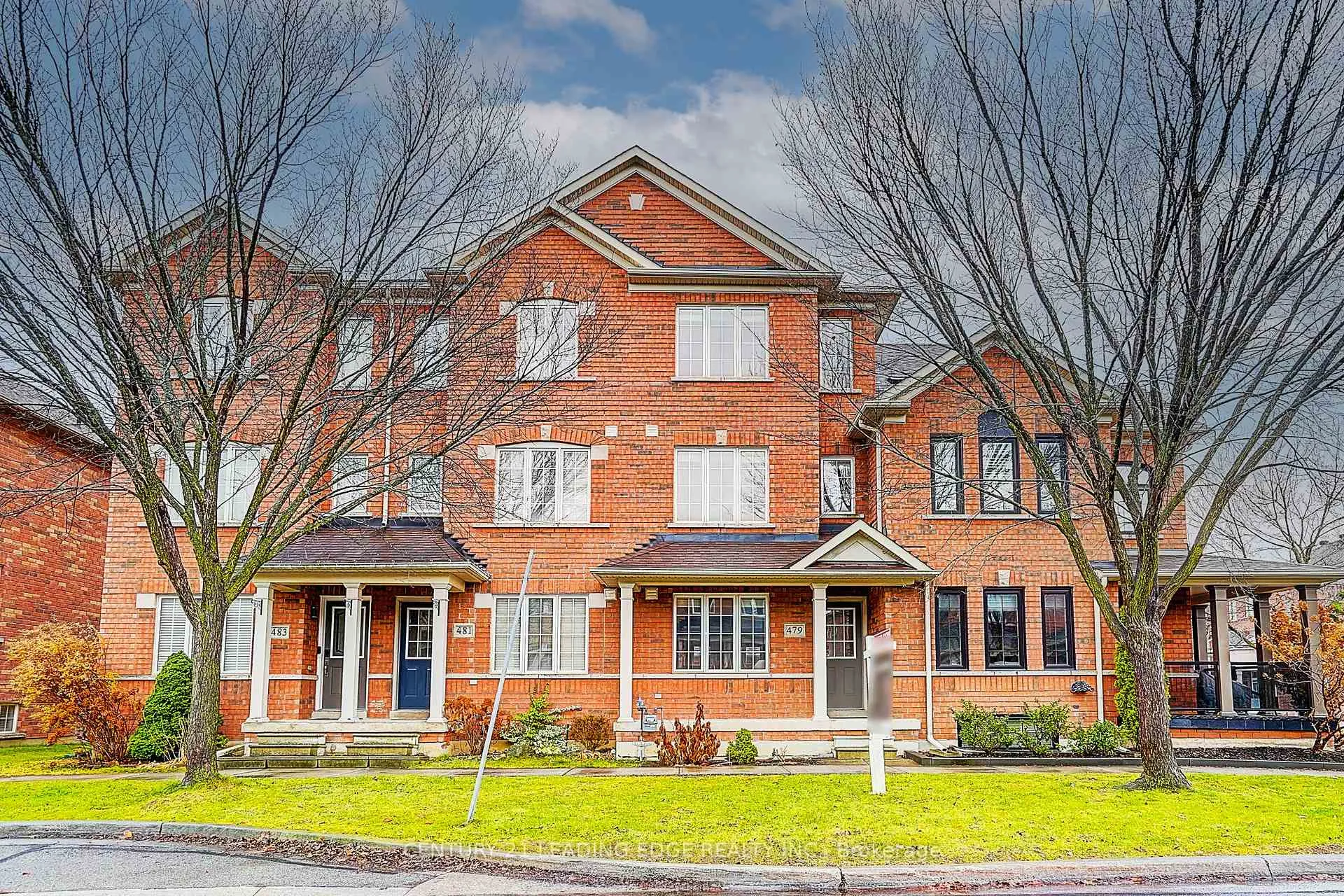Photo 2 of 479 White's Hill Avenue, Markham, Cornell — HOMEH