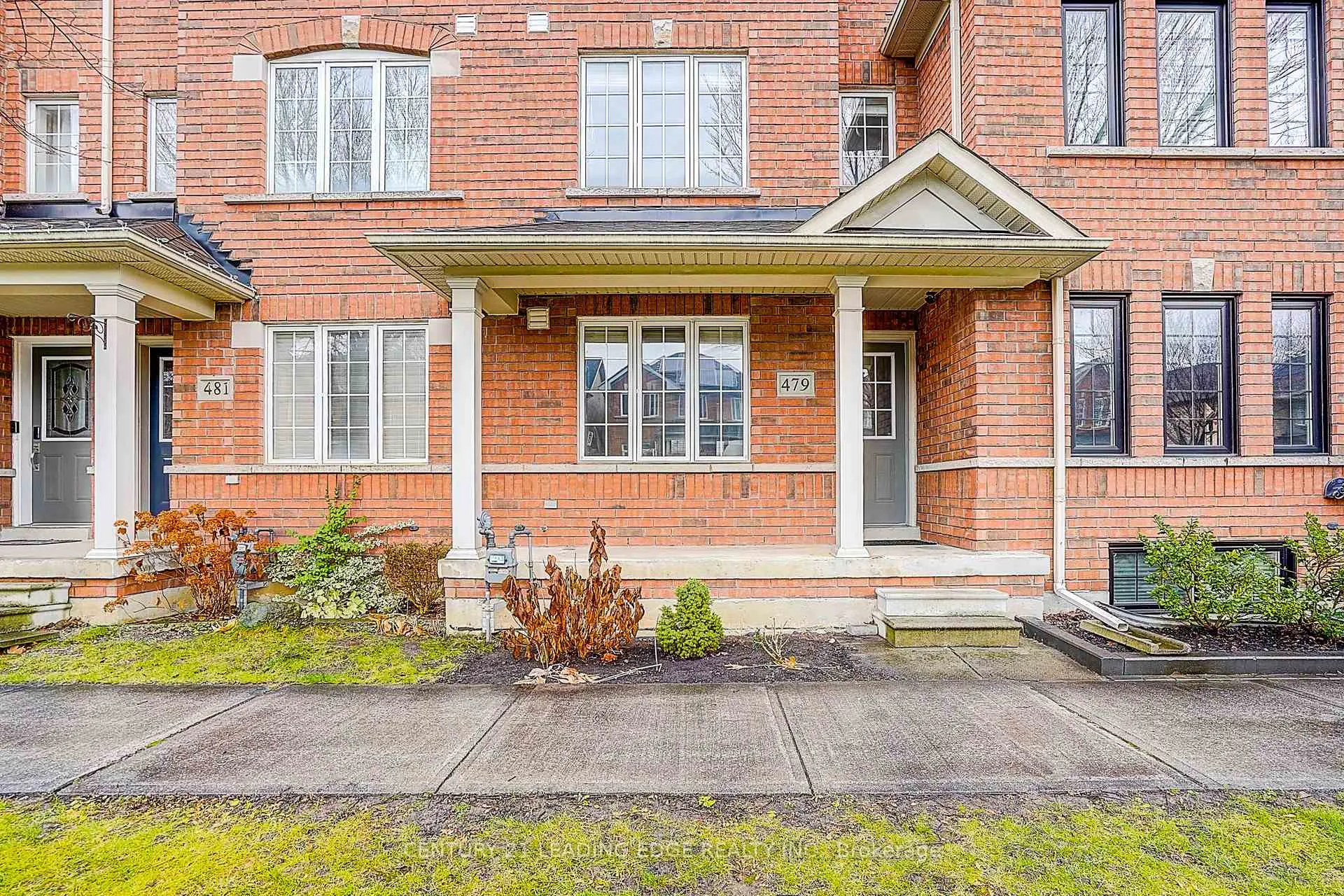 Photo 3 of 479 White's Hill Avenue, Markham, Cornell — HOMEH