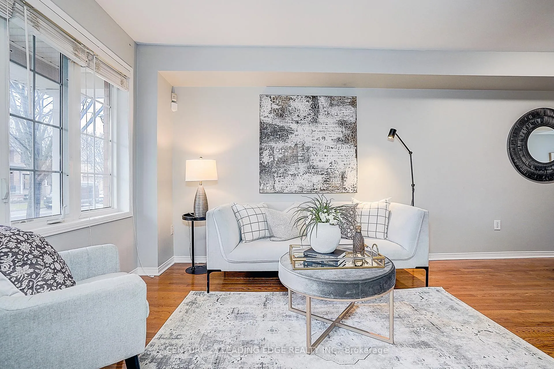 Photo 4 of 479 White's Hill Avenue, Markham, Cornell — HOMEH