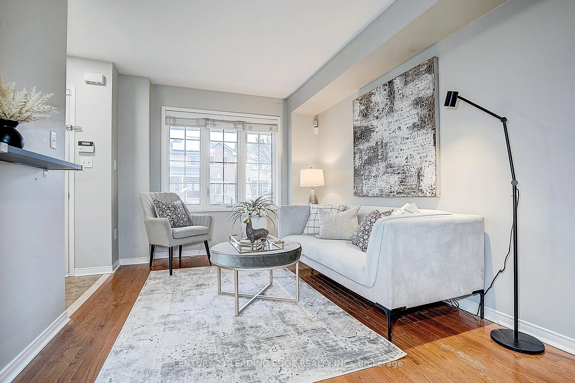 Photo 8 of 479 White's Hill Avenue, Markham, Cornell — HOMEH