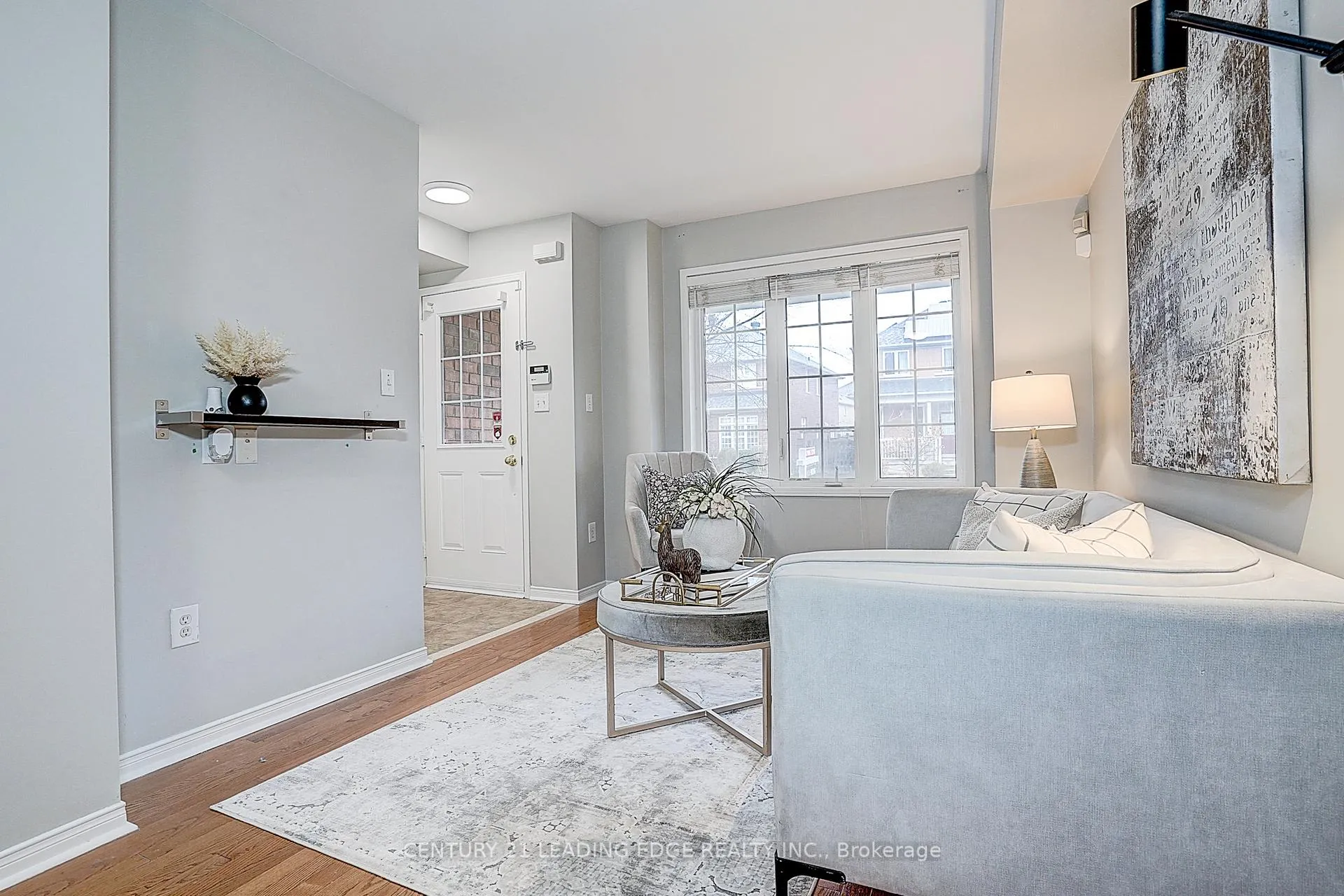 Photo 10 of 479 White's Hill Avenue, Markham, Cornell — HOMEH