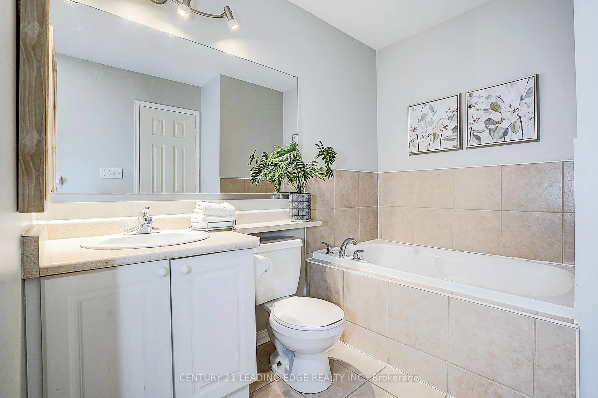 Photo 45 of 479 White's Hill Avenue, Markham, Cornell — HOMEH