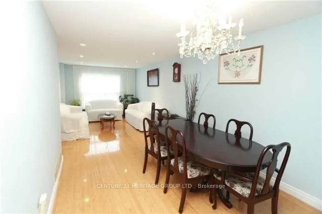 Photo 8 of Unit Main, 21 Chloe Crescent, Markham, Middlefield — HOMEH