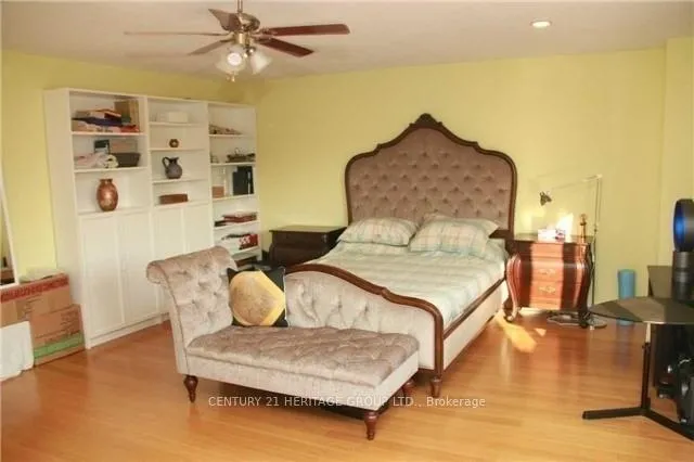 Photo 11 of Unit Main, 21 Chloe Crescent, Markham, Middlefield — HOMEH