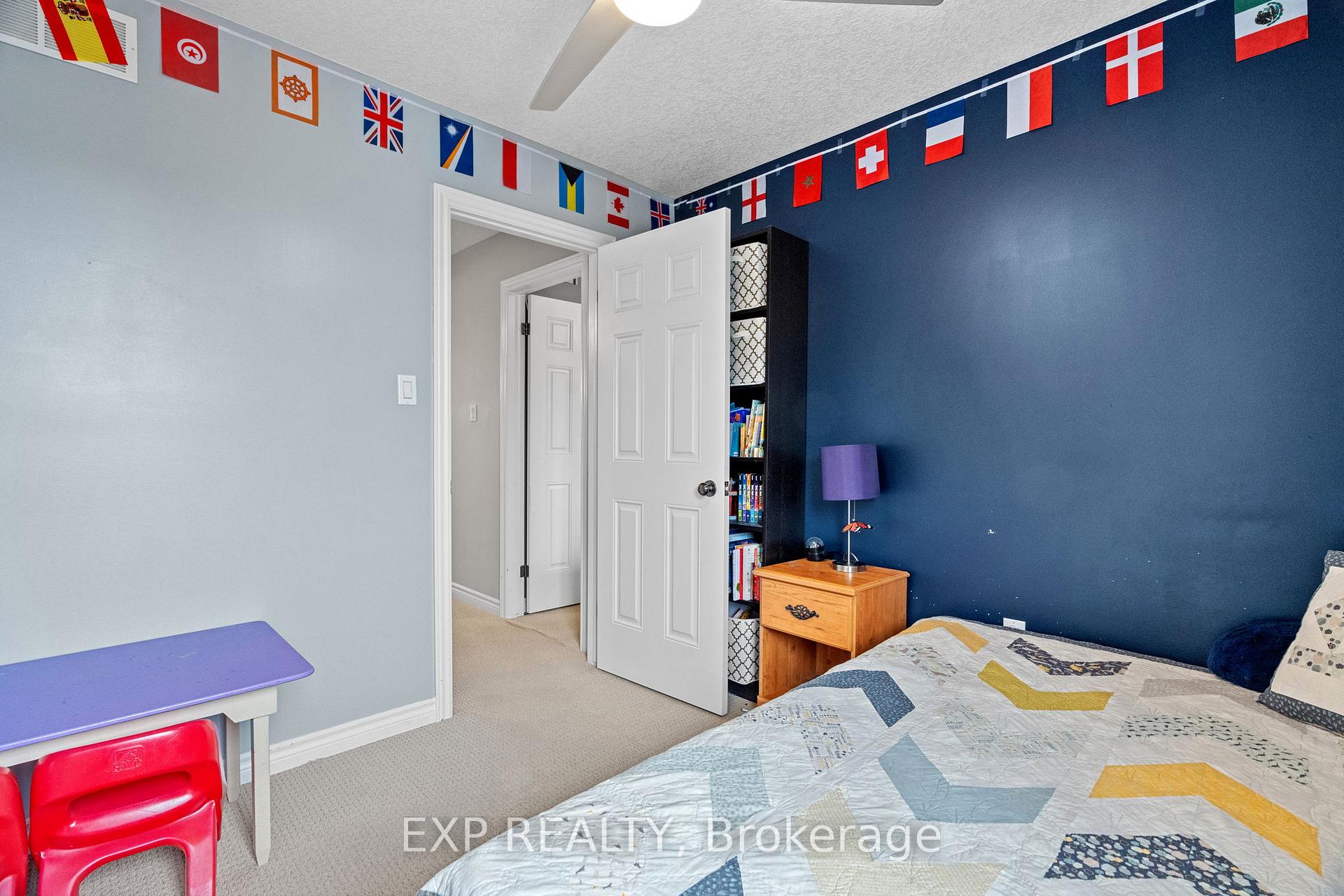 Photo 30 of 100 Radcliffe Crescent, Lucan Biddulph, Lucan — HOMEH