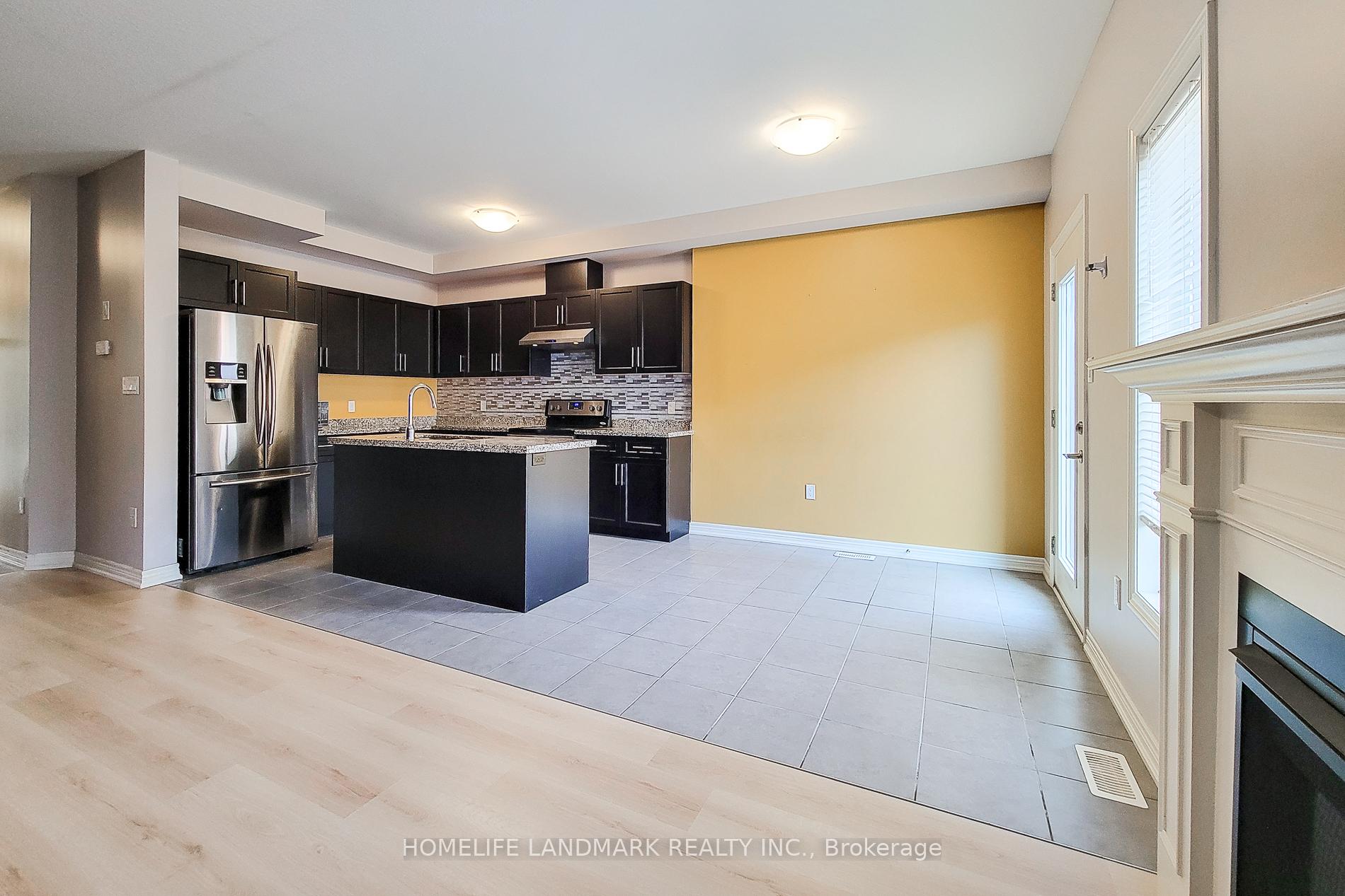 Photo 12 of 75 Sonoma Valley Crescent, Hamilton, Mewburn — HOMEH