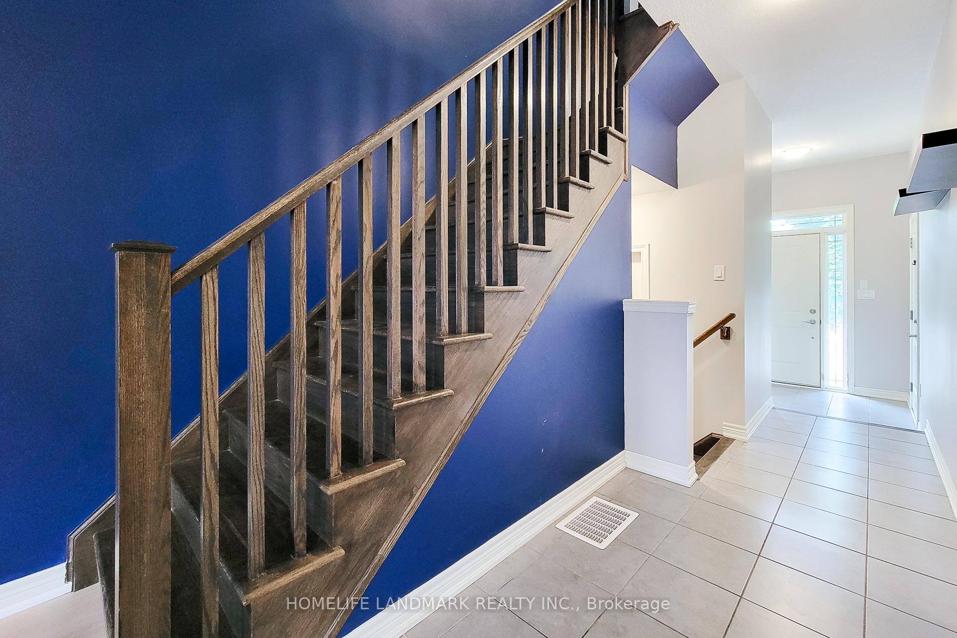 Photo 15 of 75 Sonoma Valley Crescent, Hamilton, Mewburn — HOMEH