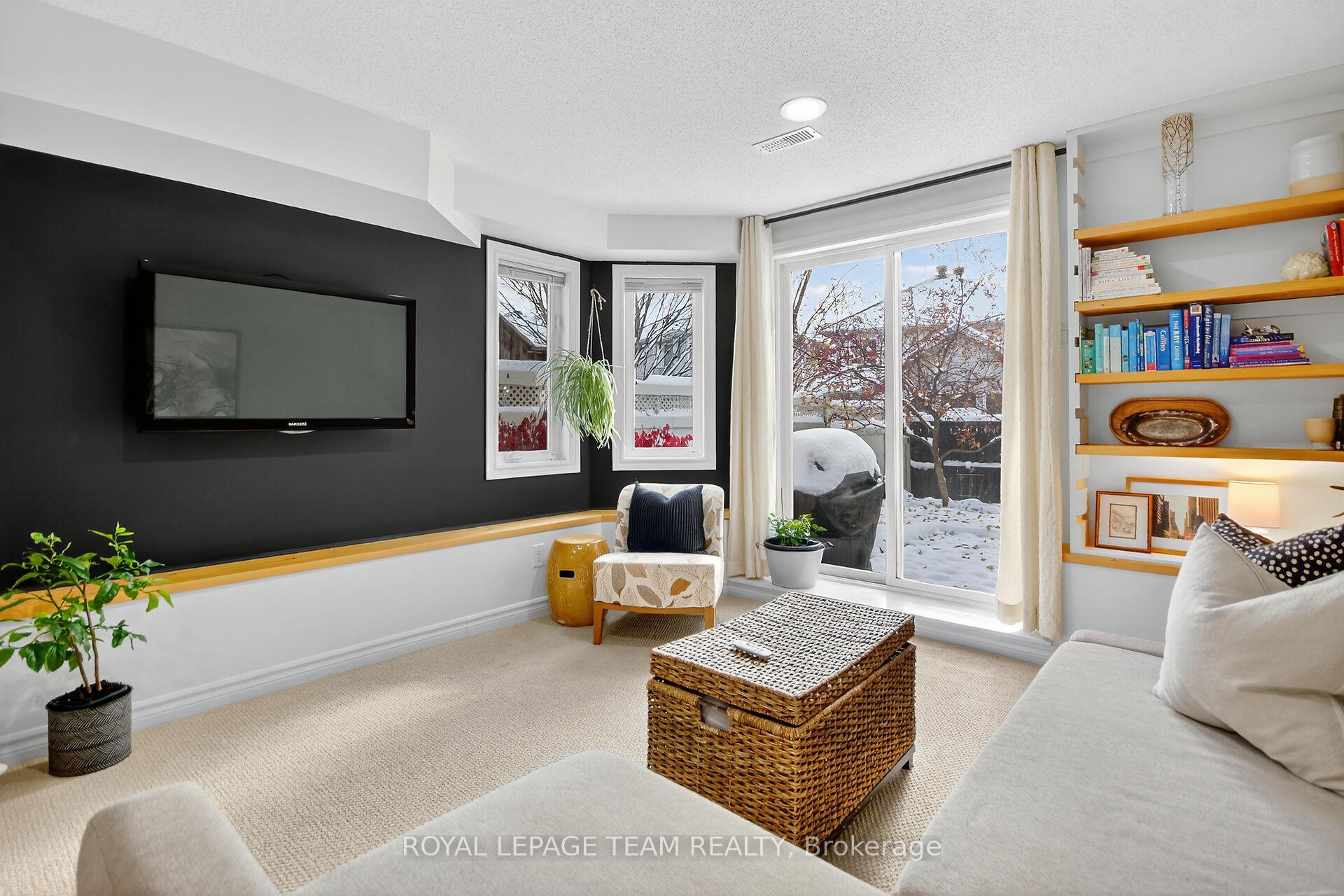 Photo 31 of 293 Waymark Crescent, Ottawa, Kanata - Bridlewood — HOMEH