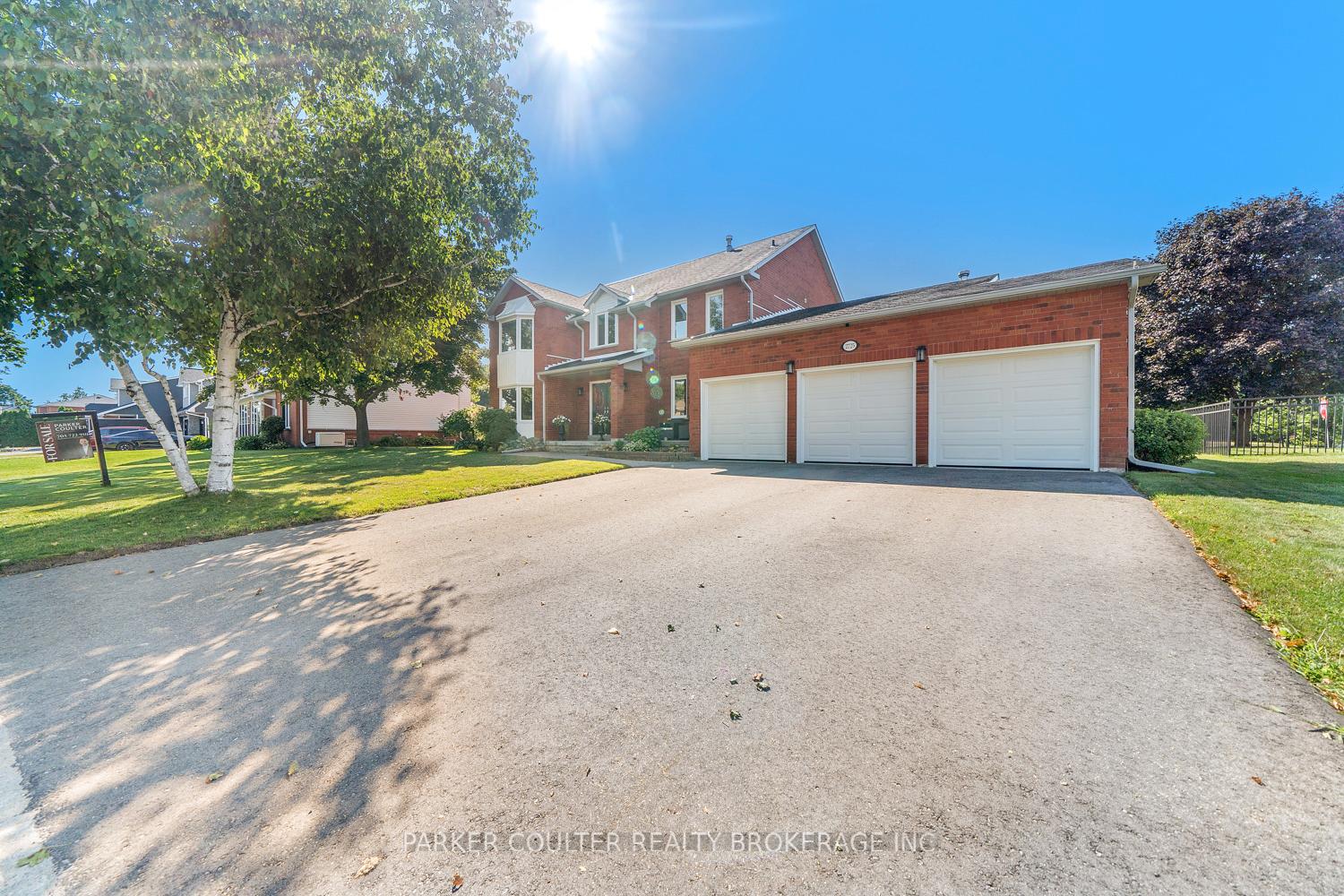 Photo 1 of 2725 Shering Crescent, Innisfil, Stroud — HOMEH