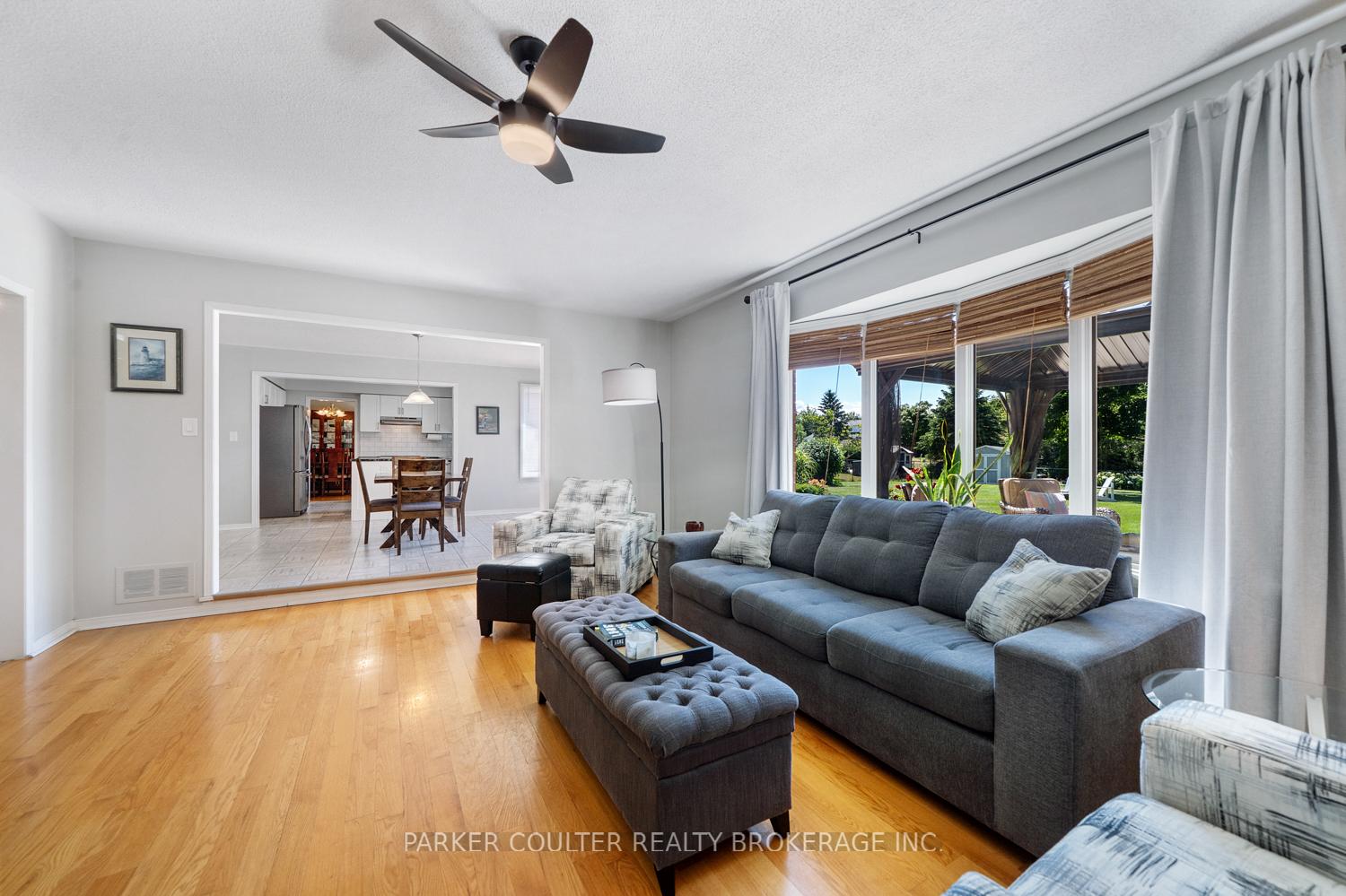 Photo 16 of 2725 Shering Crescent, Innisfil, Stroud — HOMEH