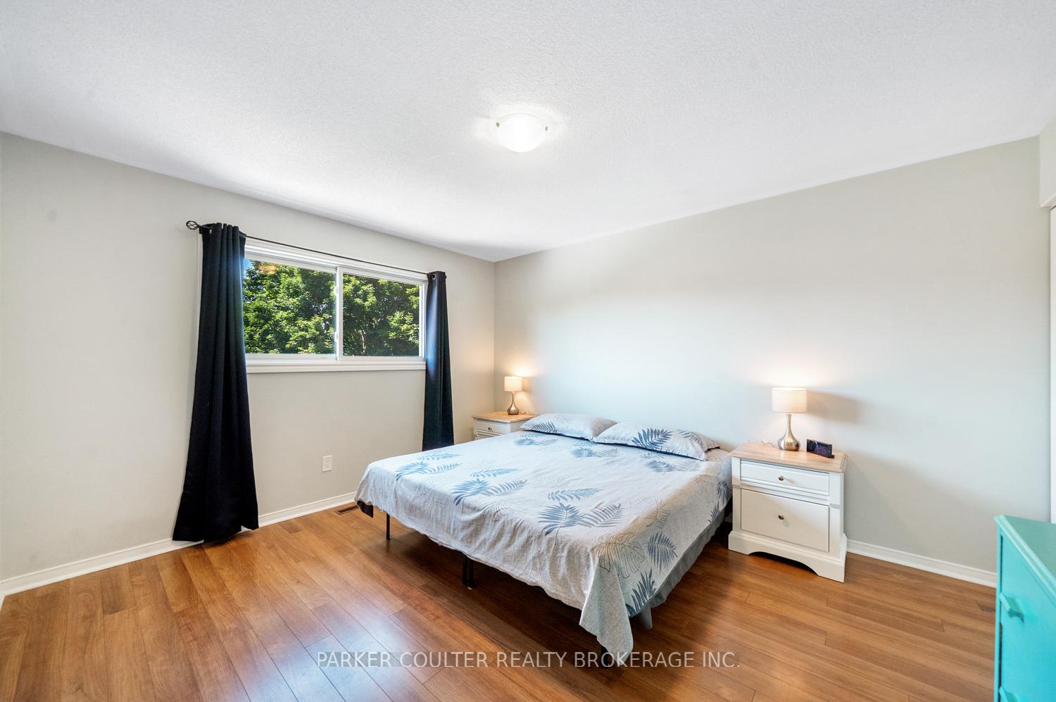 Photo 22 of 2725 Shering Crescent, Innisfil, Stroud — HOMEH