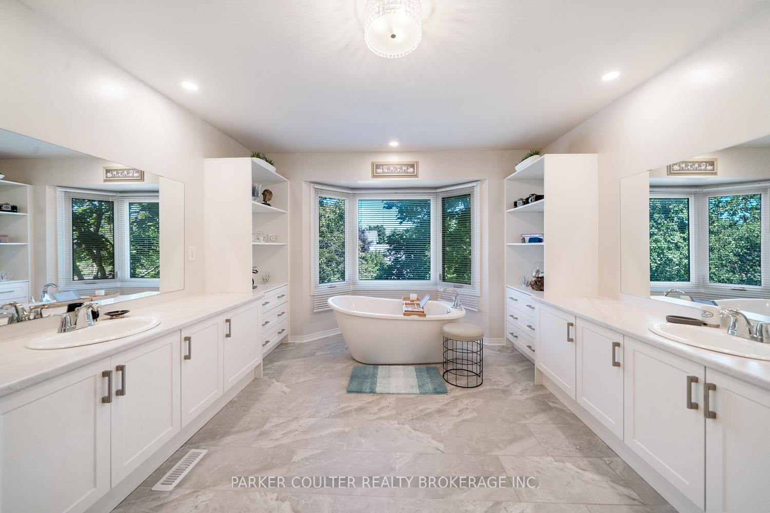 Photo 28 of 2725 Shering Crescent, Innisfil, Stroud — HOMEH