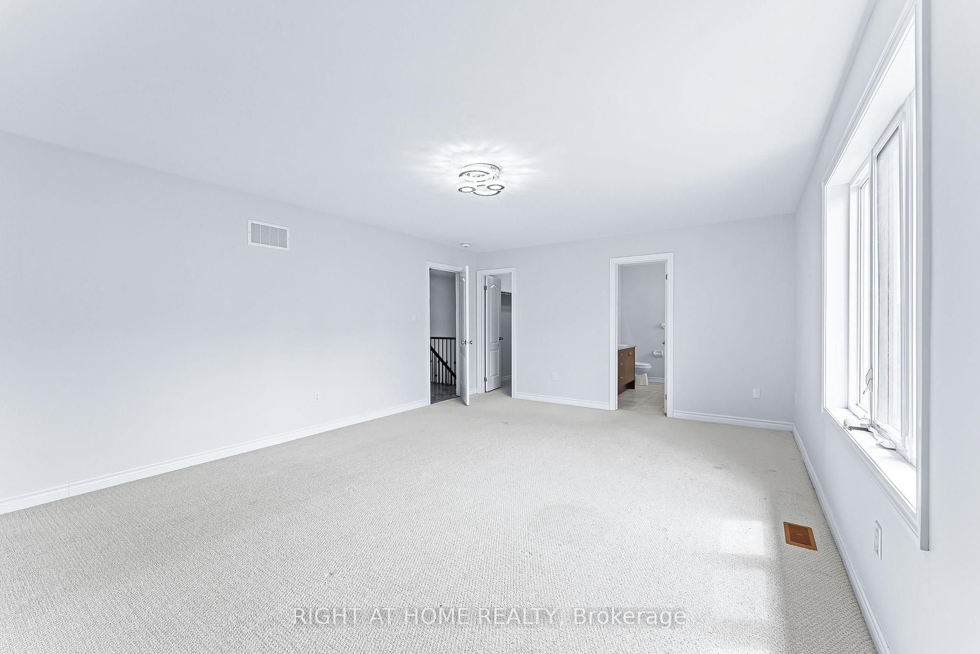 Photo 15 of 1157 Peelar (MAIN AND 2ND FLOOR) Crescent, Innisfil, Lefroy — HOMEH
