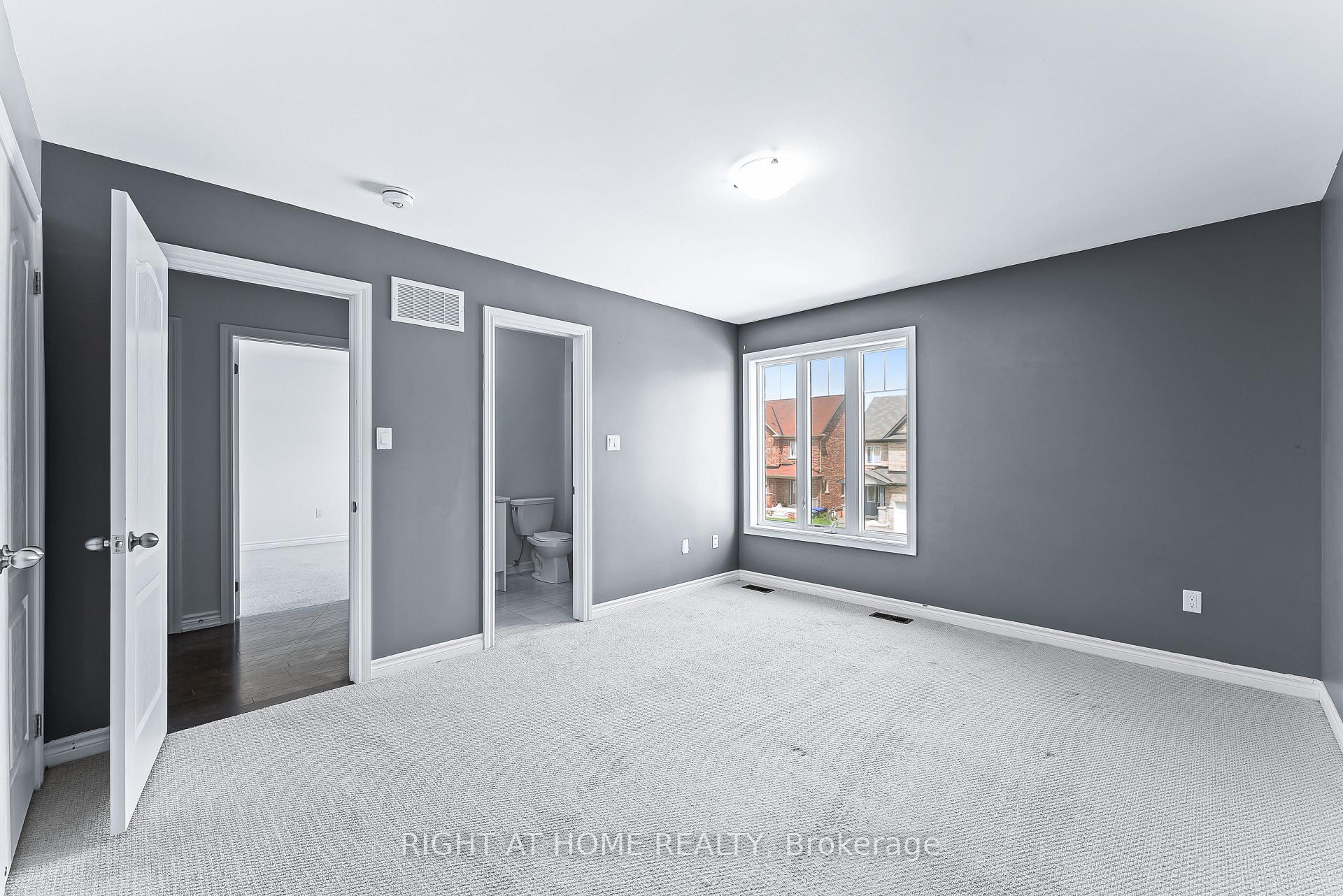 Photo 19 of 1157 Peelar (MAIN AND 2ND FLOOR) Crescent, Innisfil, Lefroy — HOMEH