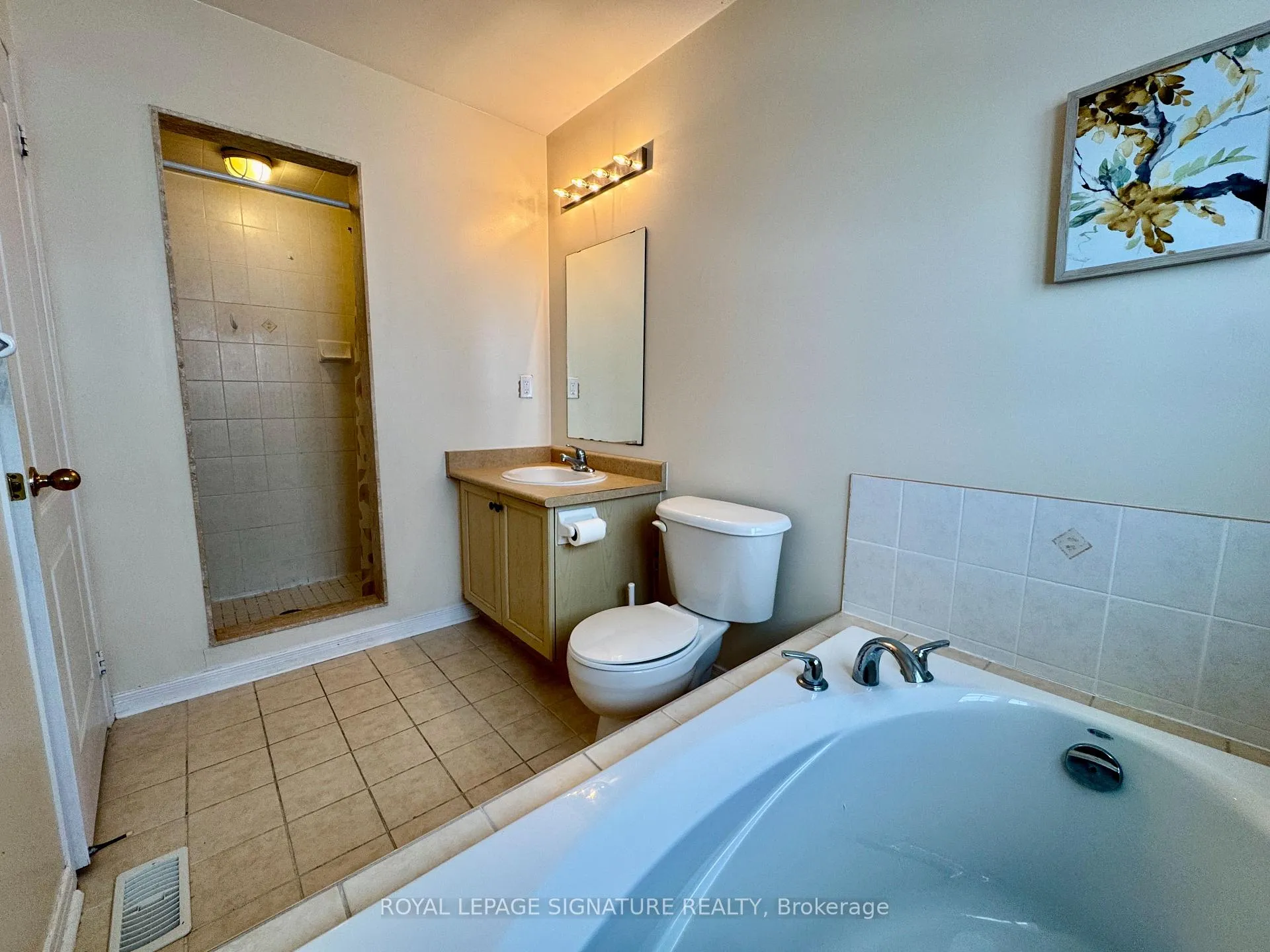 Photo 9 of 7 Yale Lane, Markham, Cornell — HOMEH
