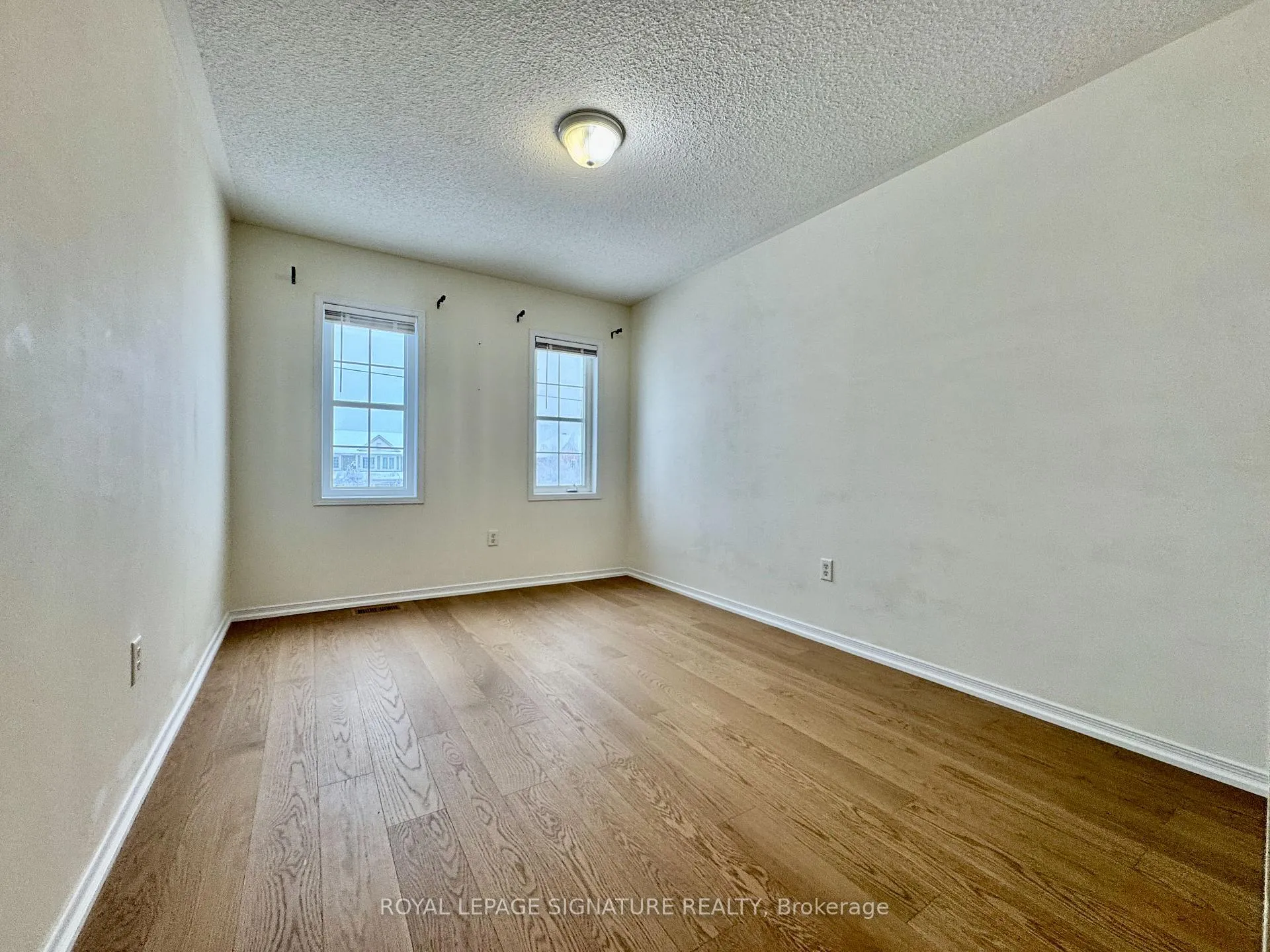 Photo 11 of 7 Yale Lane, Markham, Cornell — HOMEH