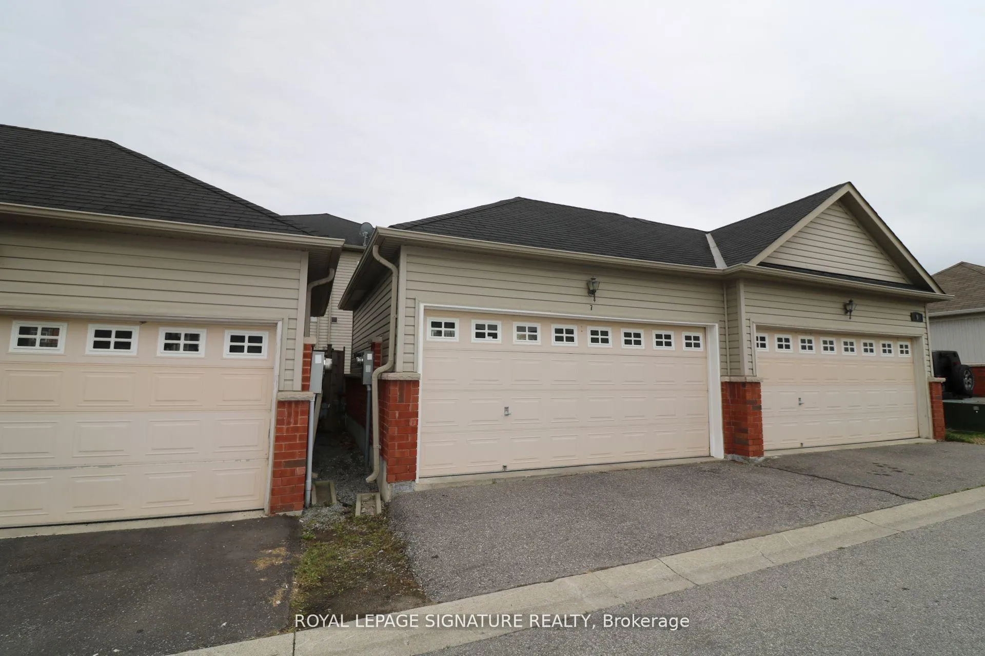 Photo 15 of 7 Yale Lane, Markham, Cornell — HOMEH