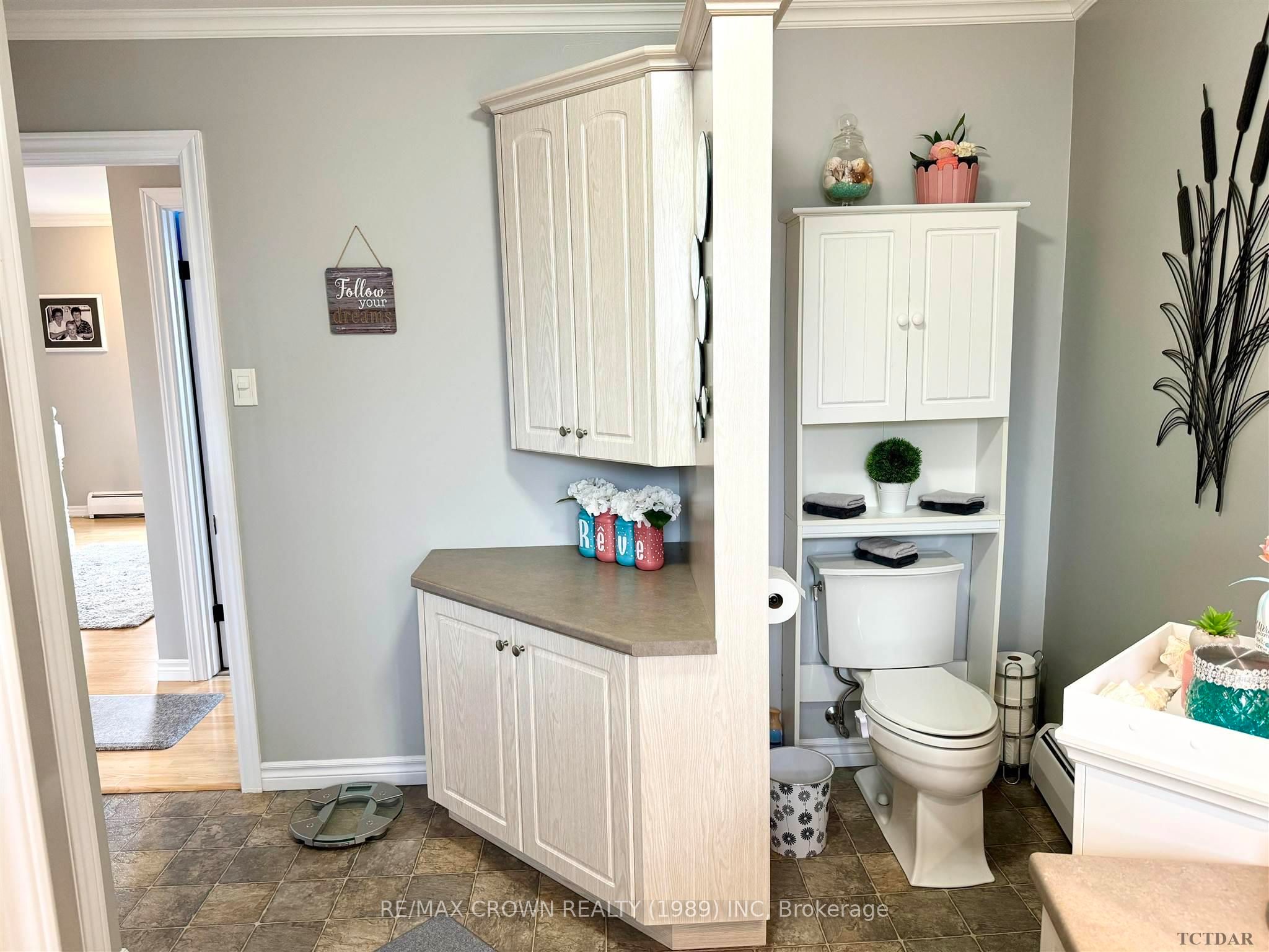 Photo 46 of 6 Brunetville Road, Kapuskasing — HOMEH