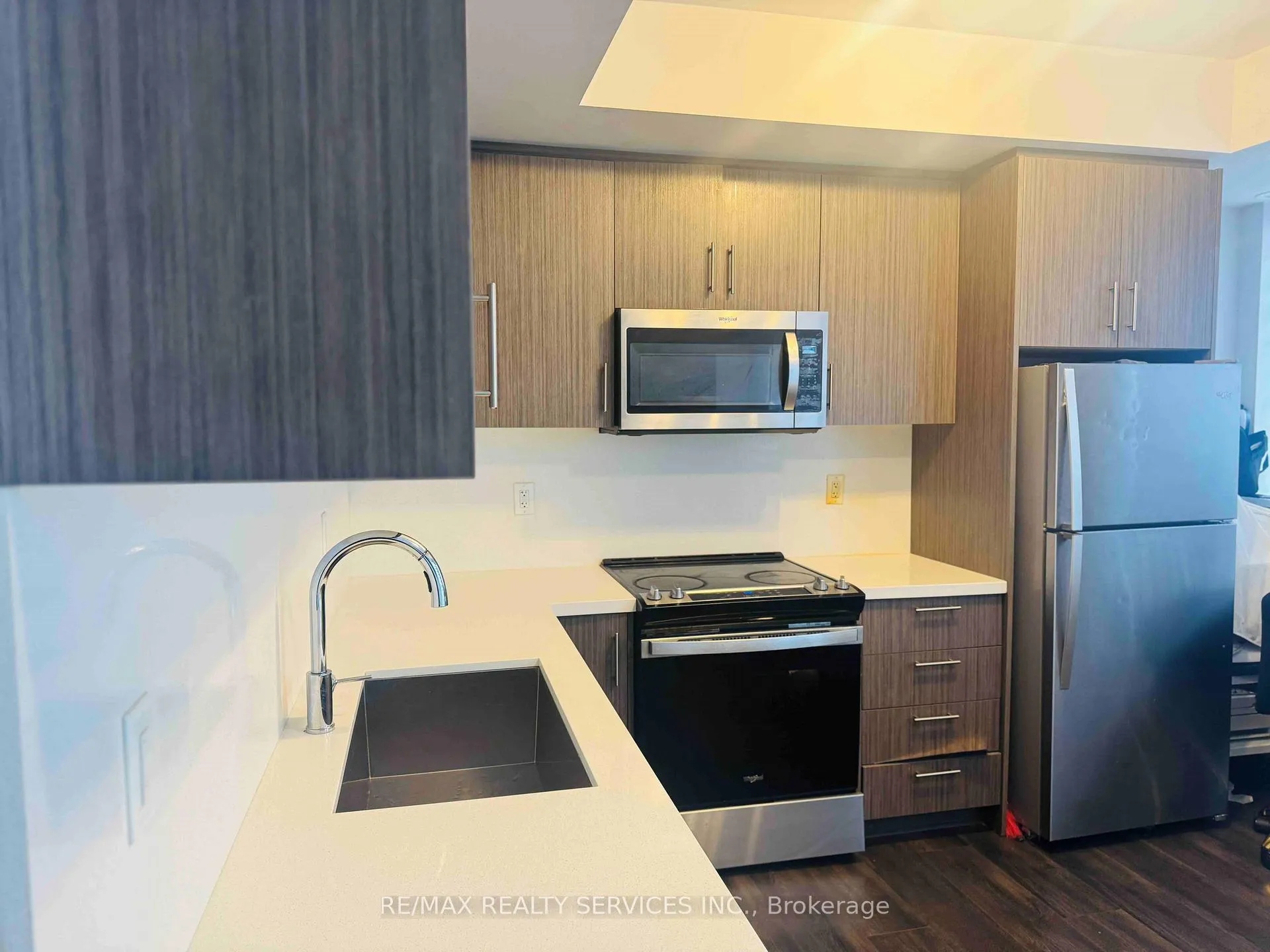 Photo 10 of Unit 303, 95 Attmar Drive, Brampton, Bram East — HOMEH
