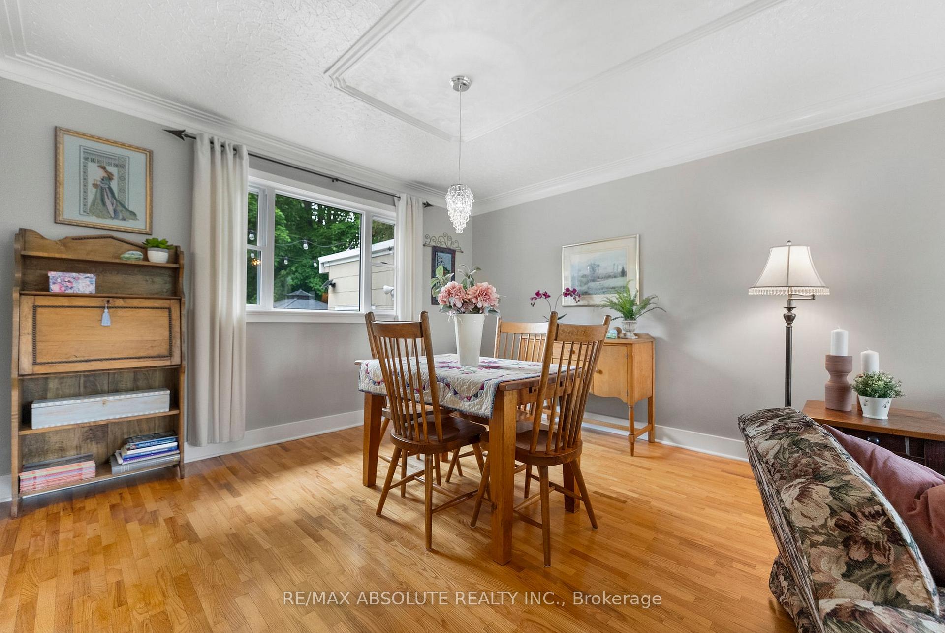 Photo 6 of 150 Poole Street, McNab/Braeside, Mcnab/Braeside Twps — HOMEH