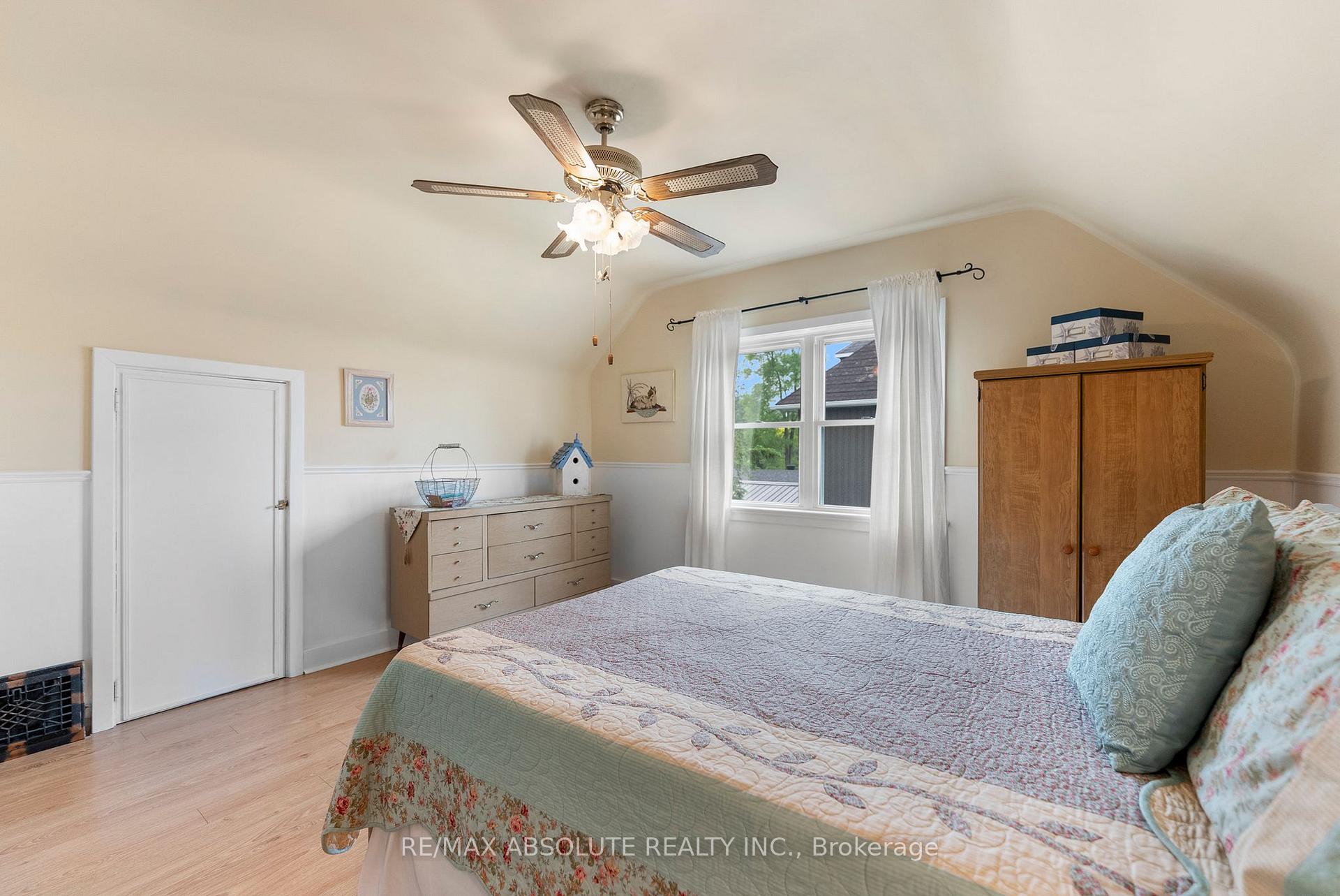 Photo 20 of 150 Poole Street, McNab/Braeside, Mcnab/Braeside Twps — HOMEH