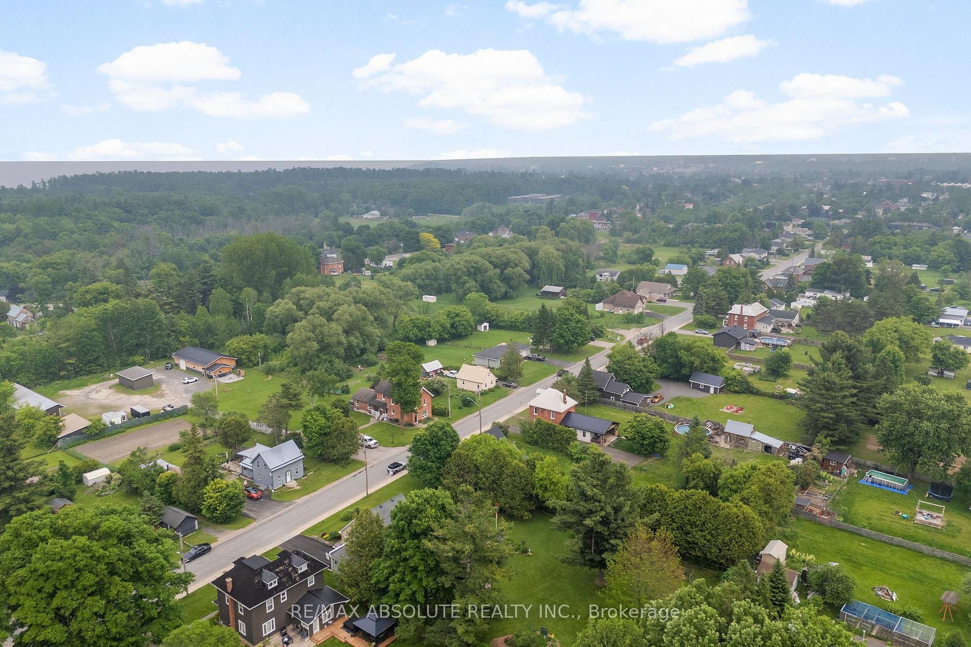Photo 38 of 150 Poole Street, McNab/Braeside, Mcnab/Braeside Twps — HOMEH