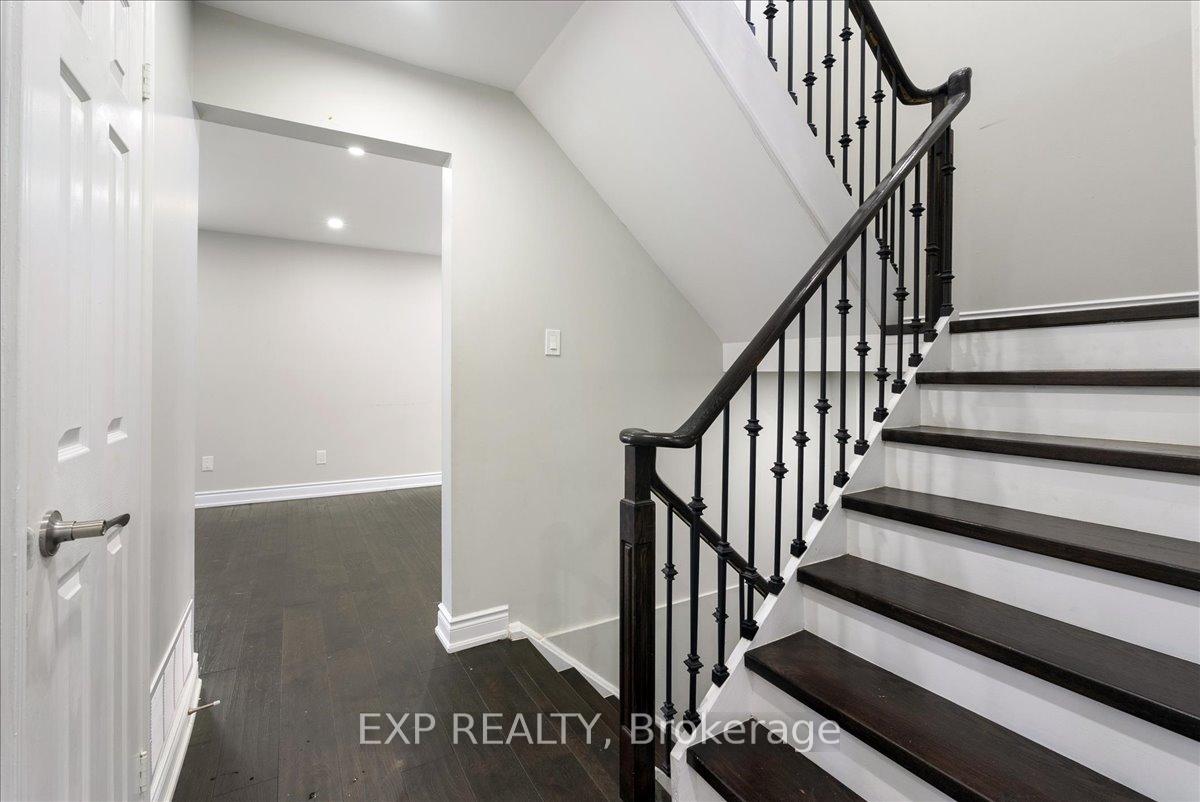 Photo 13 of 2529 Della Street, Innisfil, Alcona — HOMEH