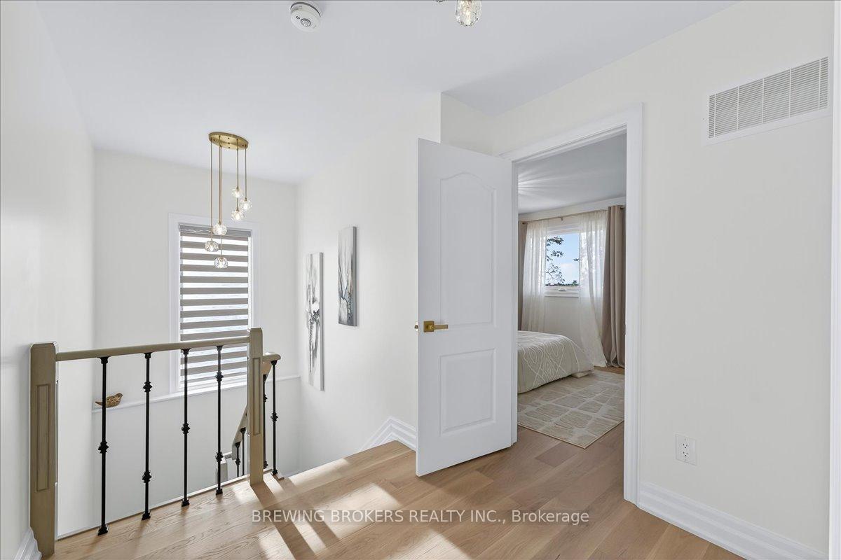 Photo 26 of 261 Nelson Crescent, Innisfil, Stroud — HOMEH