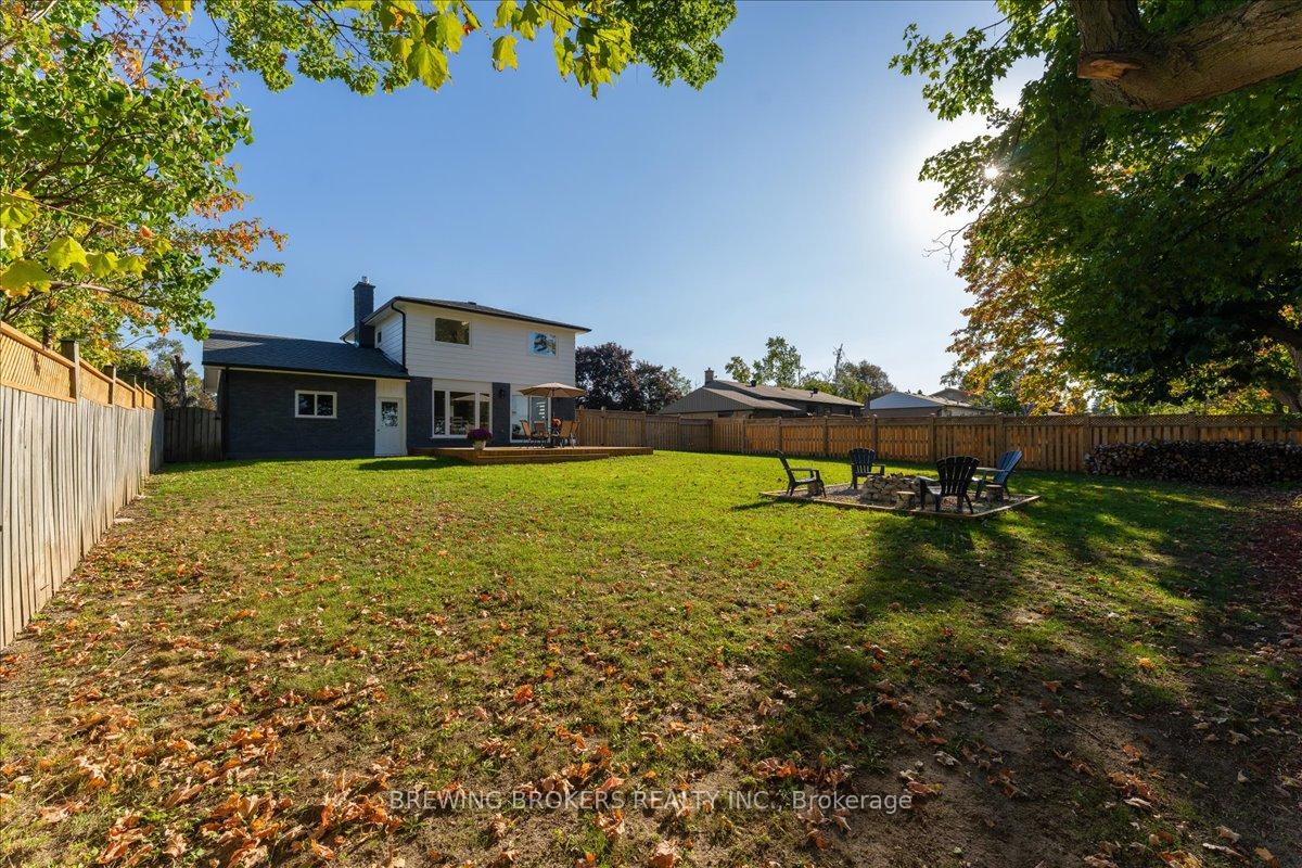 Photo 46 of 261 Nelson Crescent, Innisfil, Stroud — HOMEH