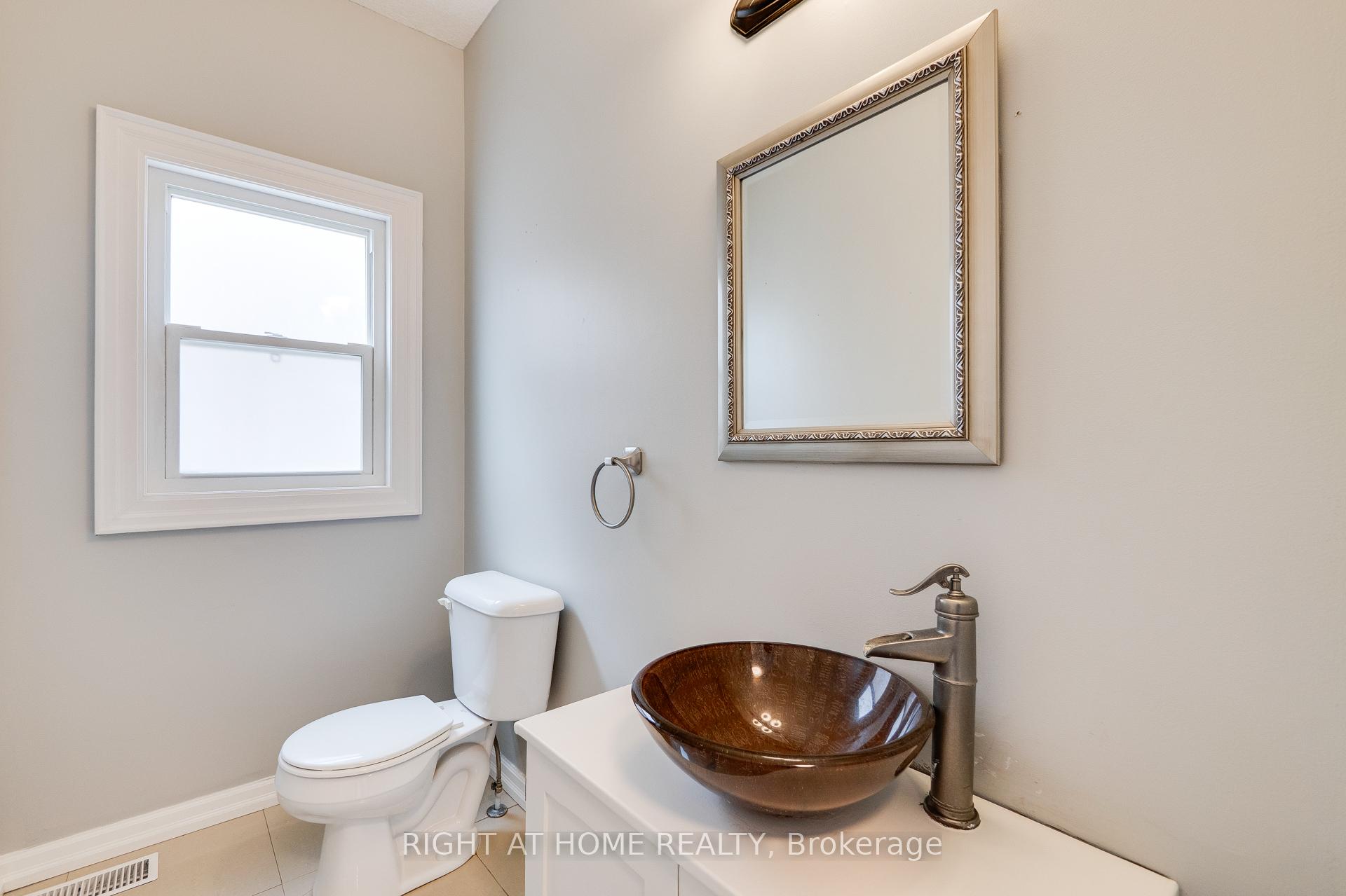 Photo 6 of 34 Parkvale Drive, Kitchener, Huron Park — HOMEH