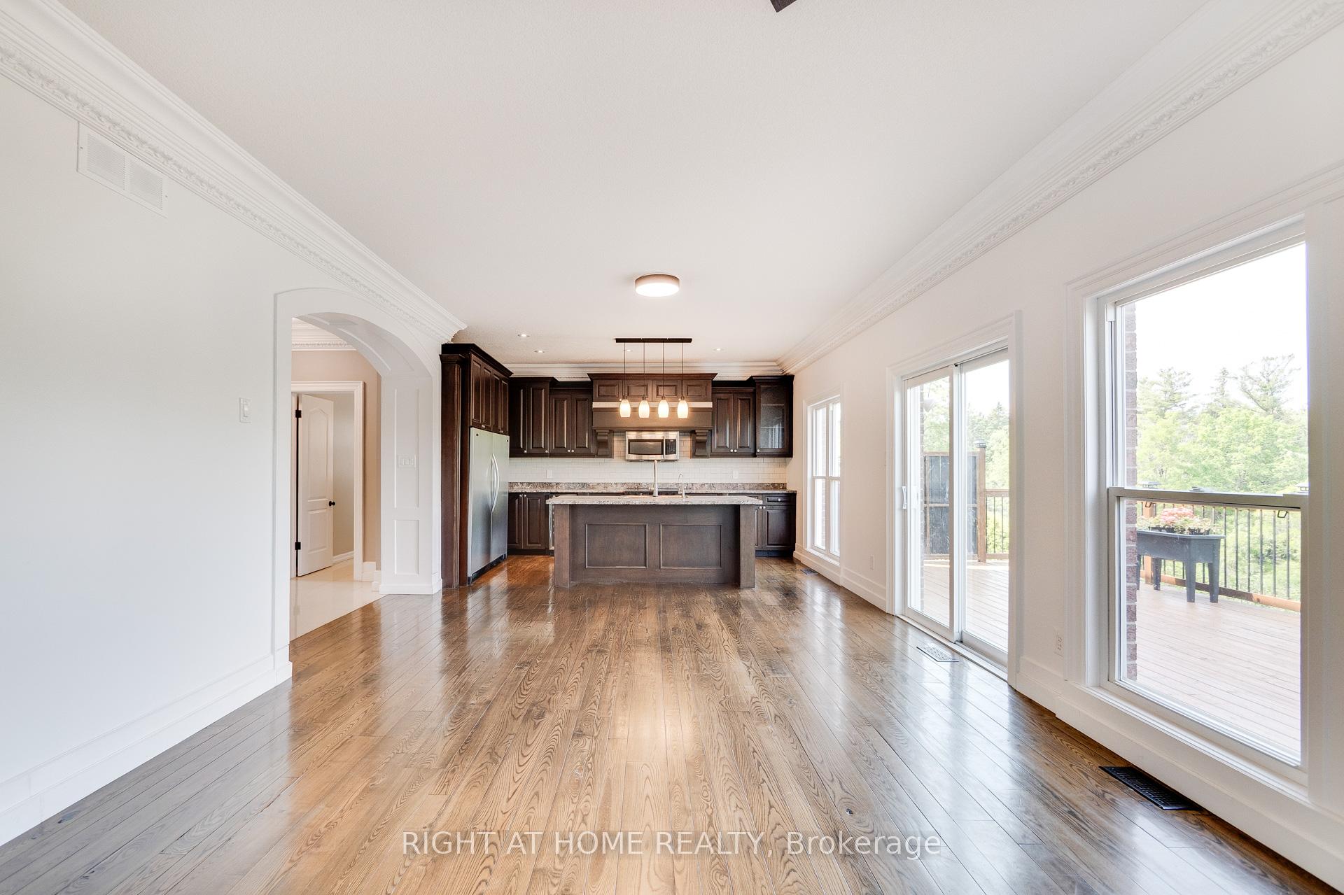 Photo 13 of 34 Parkvale Drive, Kitchener, Huron Park — HOMEH