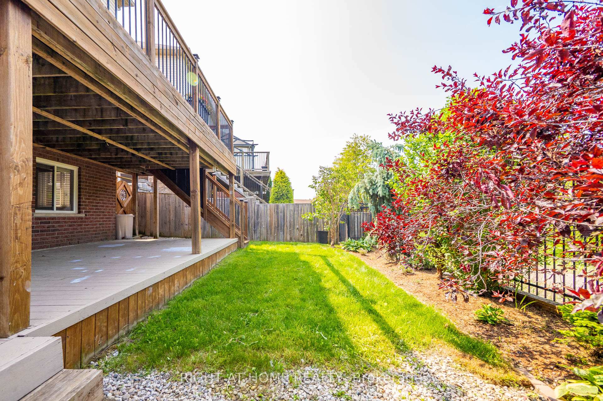 Photo 38 of 34 Parkvale Drive, Kitchener, Huron Park — HOMEH