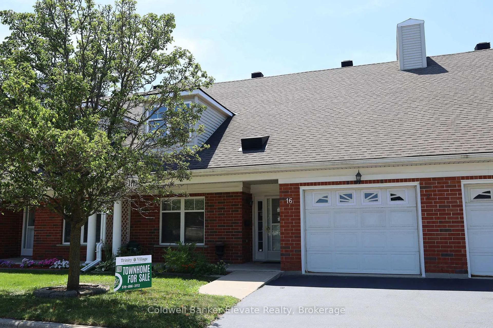 Photo 1 of Unit 16, 2705 Kingsway Drive, Kitchener — HOMEH