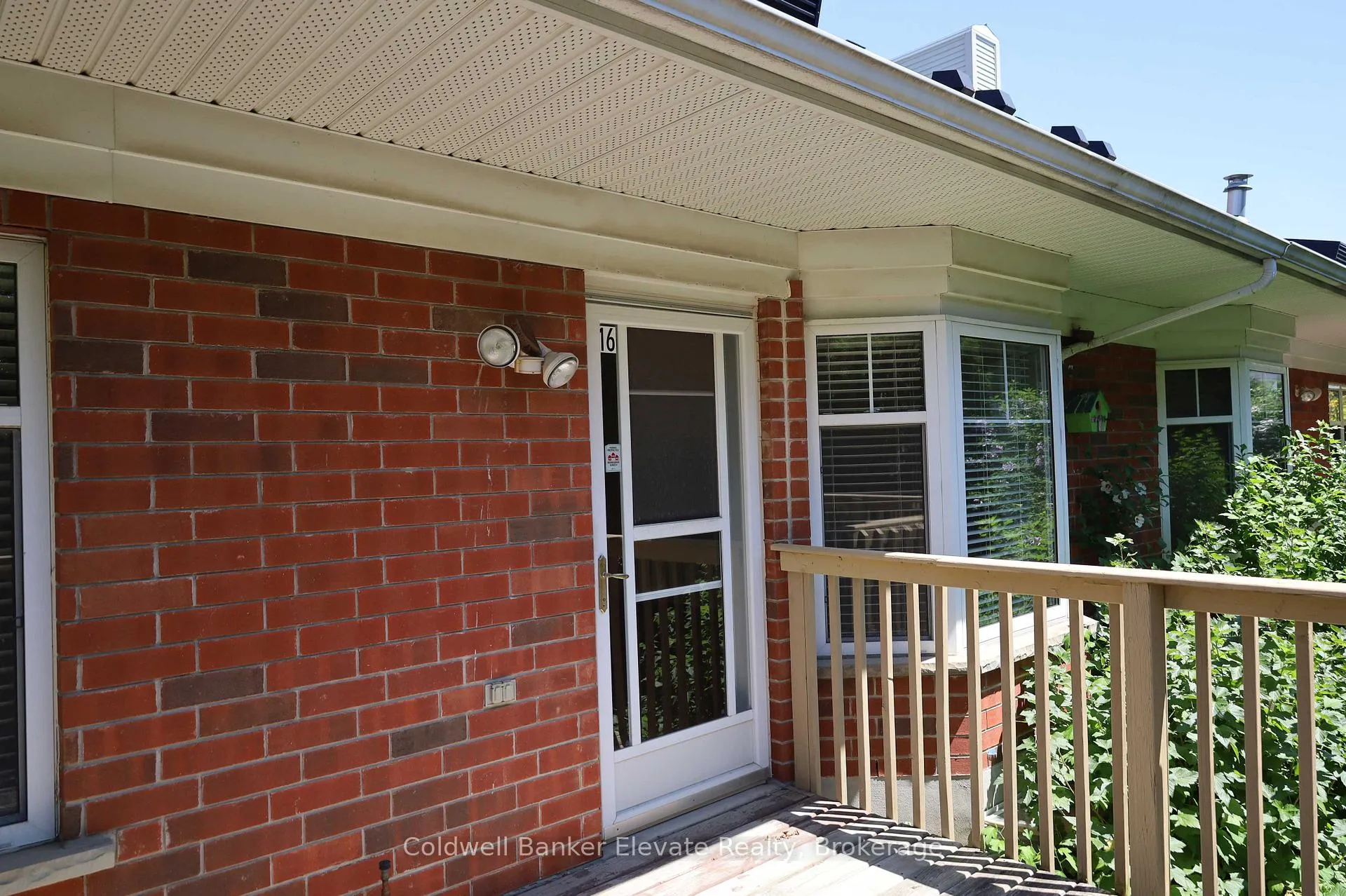 Photo 17 of Unit 16, 2705 Kingsway Drive, Kitchener — HOMEH