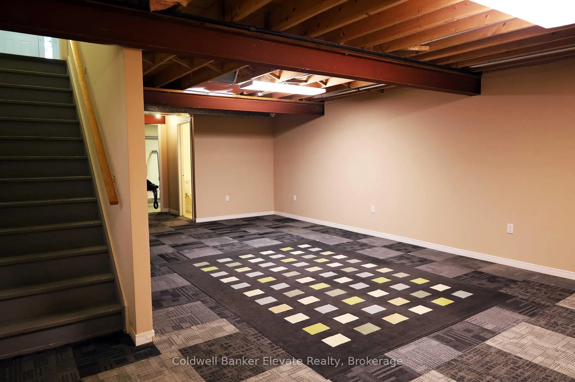 Photo 40 of Unit 16, 2705 Kingsway Drive, Kitchener — HOMEH